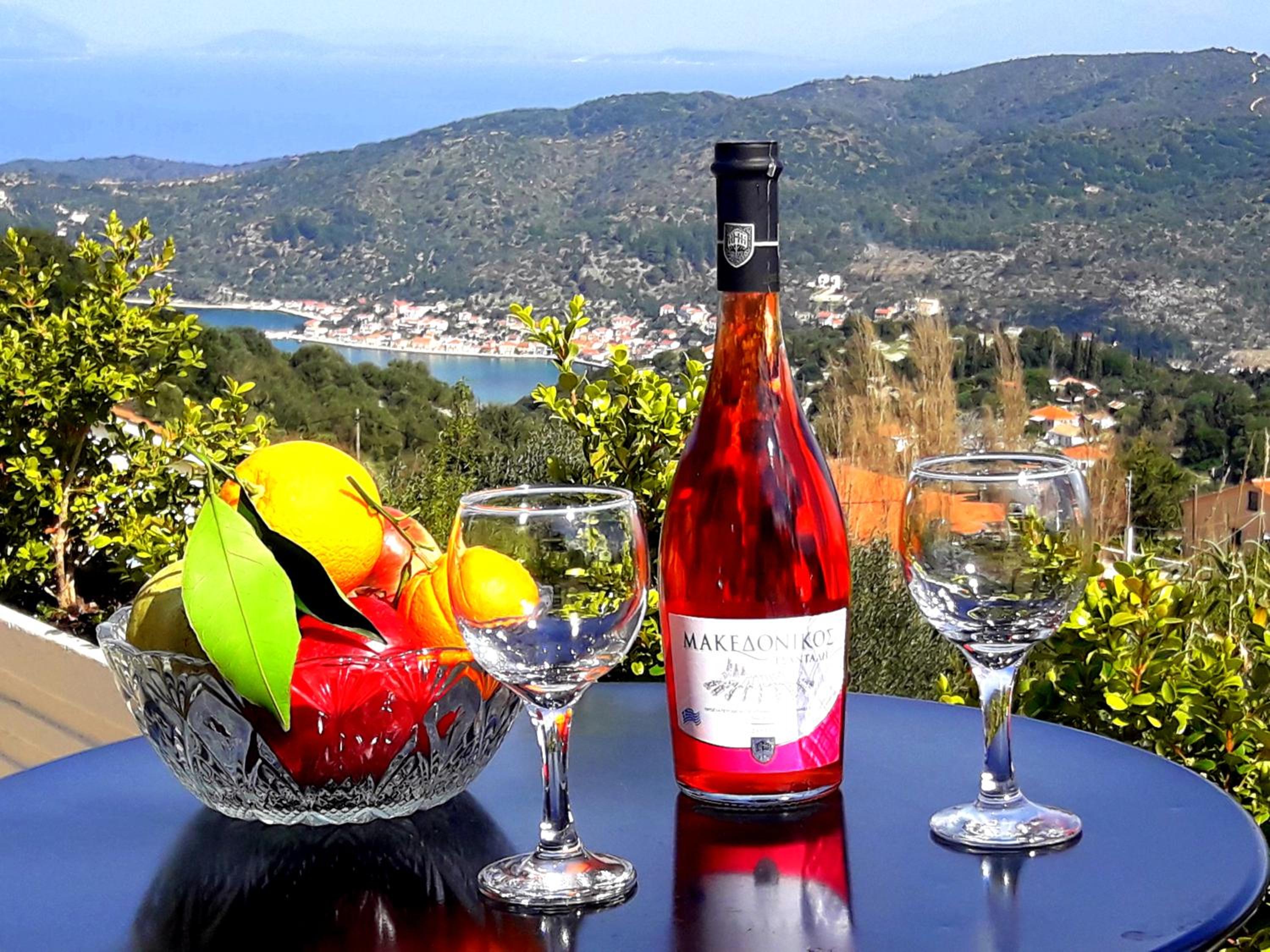 Hotel Dioni Holiday House - Image 1