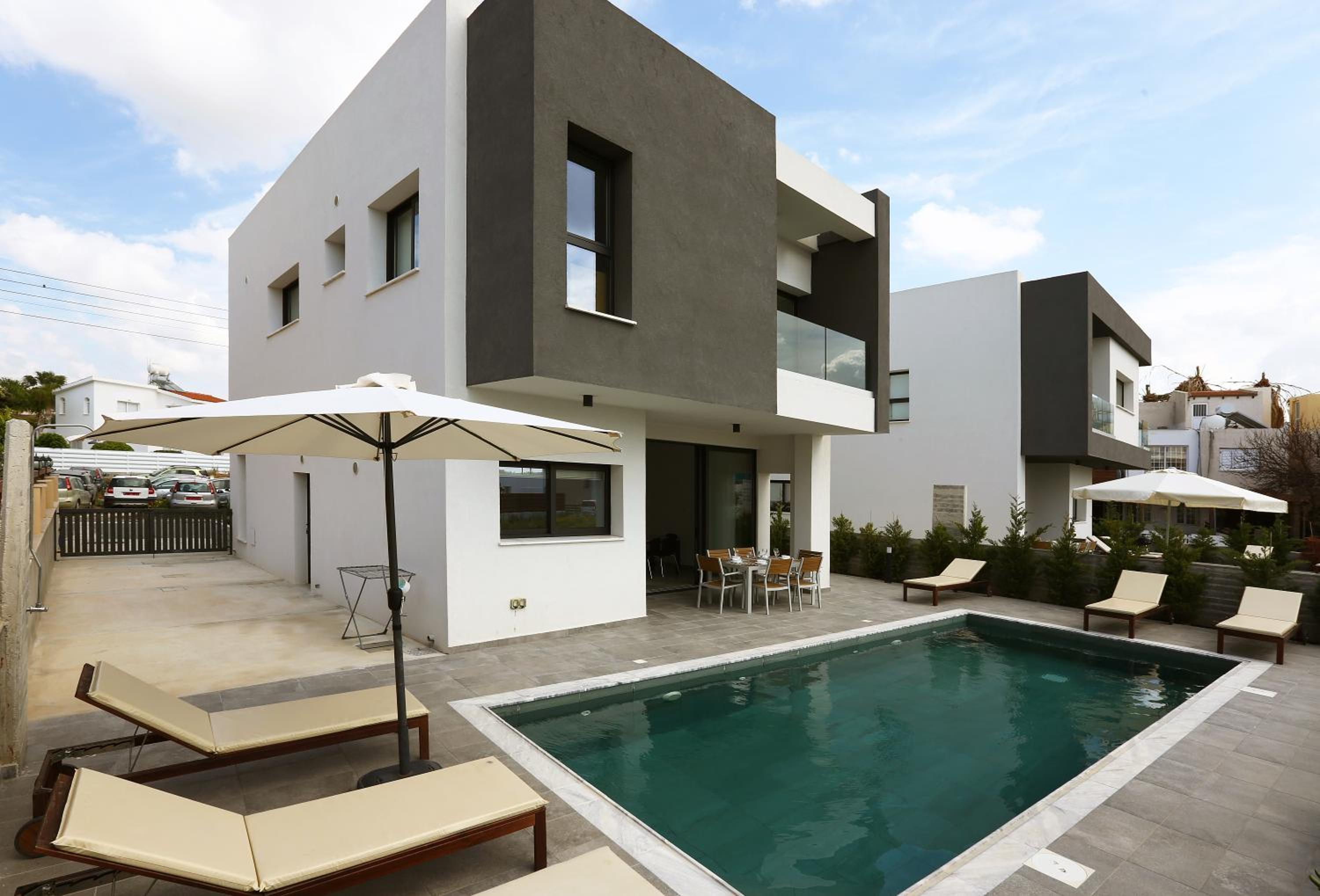 Villa Oniron view 2
