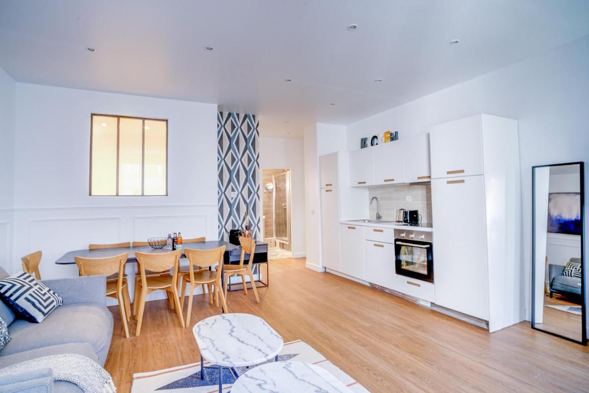 23 - Pretty Parisian Flat in Montorgueil