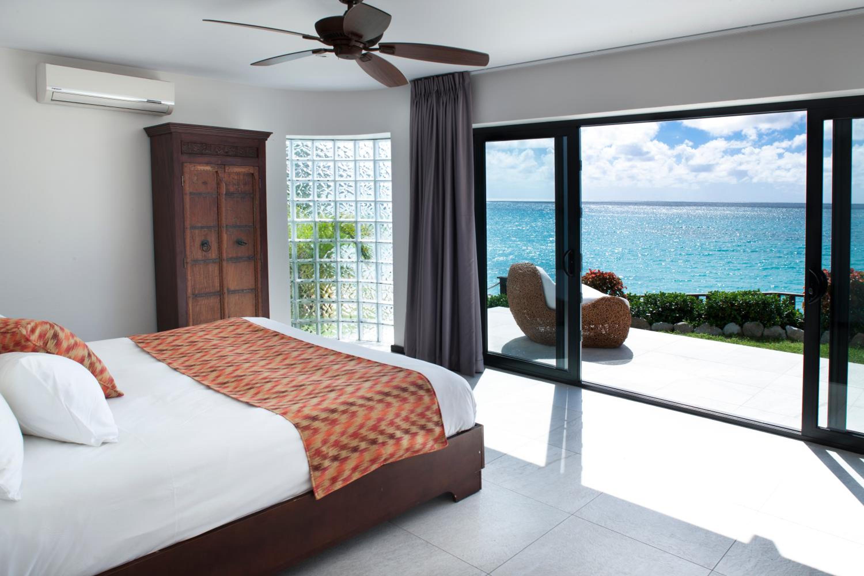 Tamarind Hills Resort & Villas