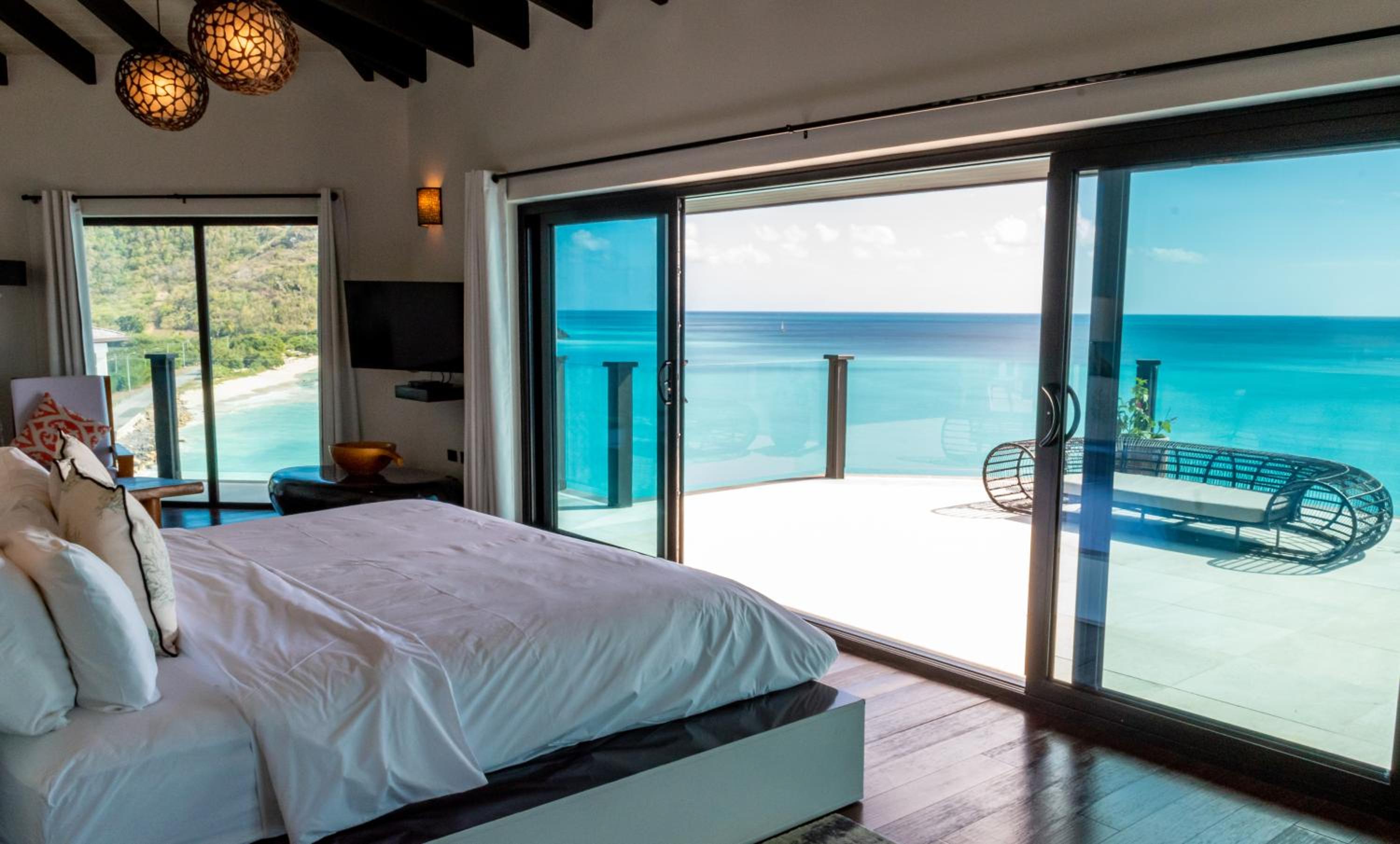 Tamarind Hills Resort & Villas