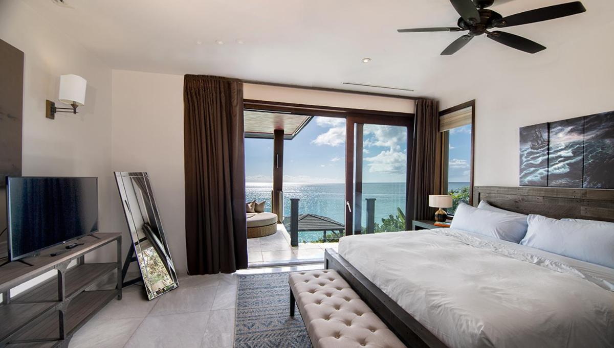 Tamarind Hills Resort & Villas