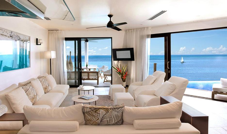 Tamarind Hills Resort & Villas
