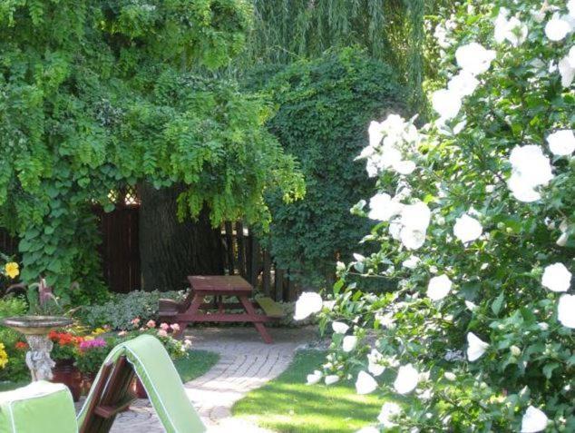 Canterbury Inn - Property Image 17