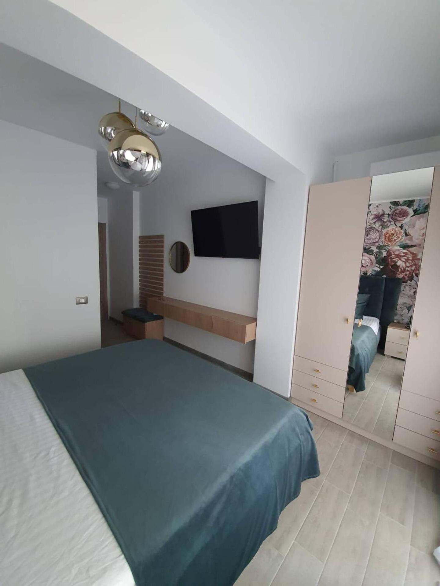 Ema Luxury Apartment