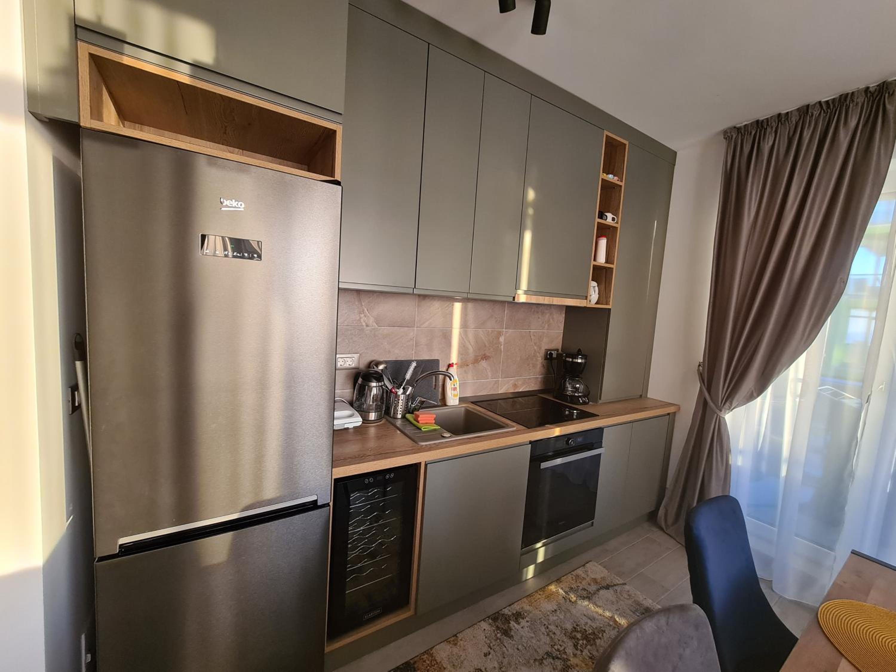 Ema Luxury Apartment