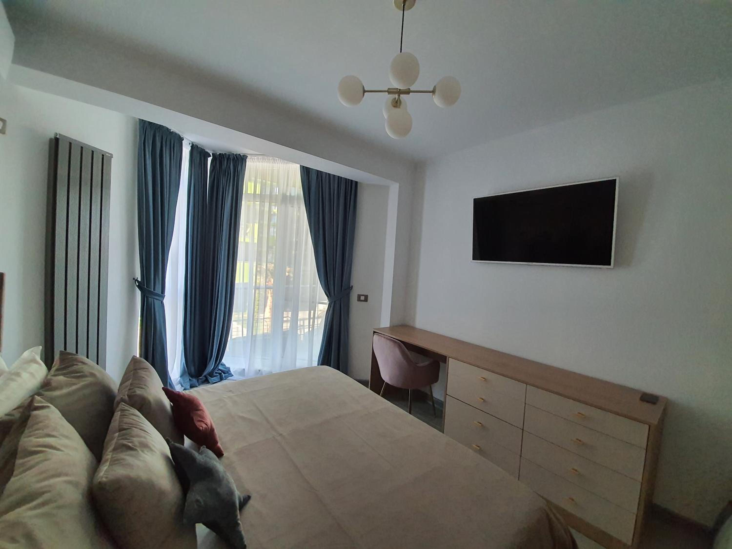Ema Luxury Apartment