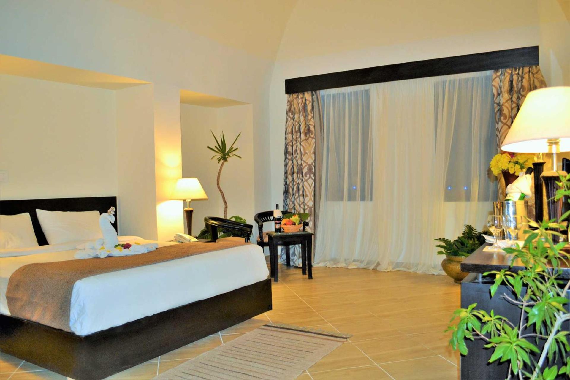 Rohanou Beach Resort