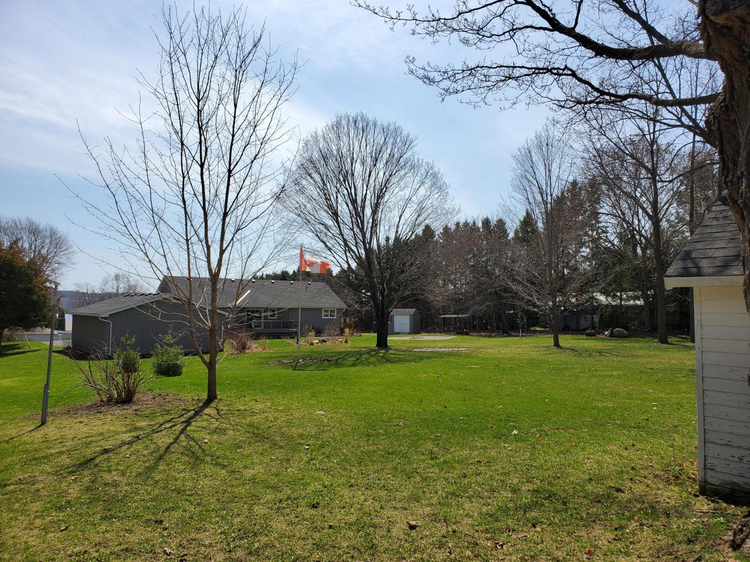 Bizlodge County Greenside Lakeview
