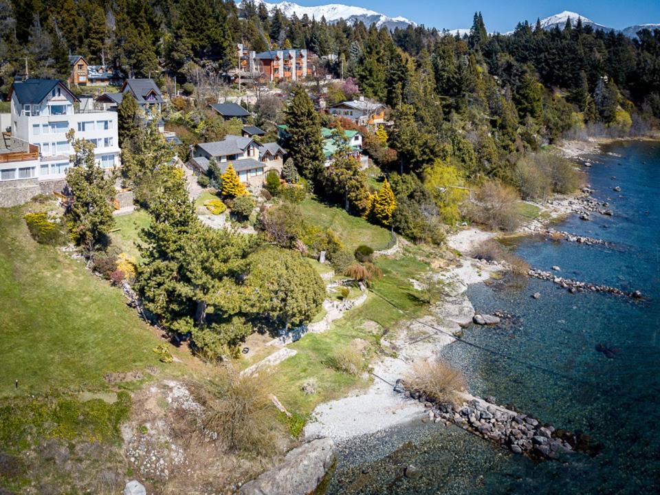 Lago apARTments
