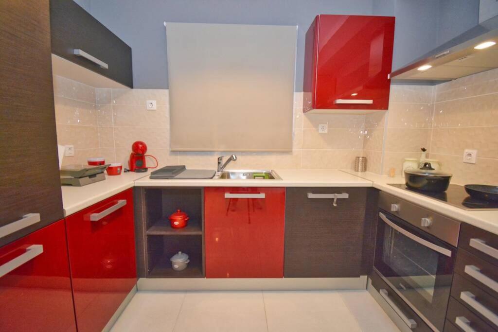 Potamos Superior Grey Apartment