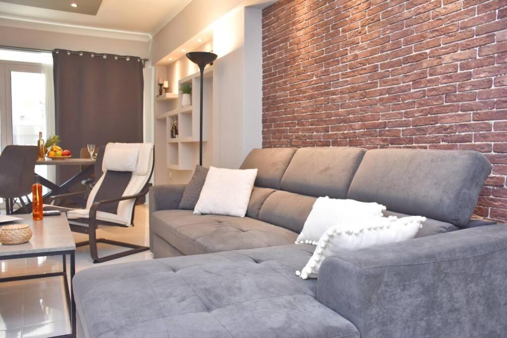 Potamos Superior Grey Apartment