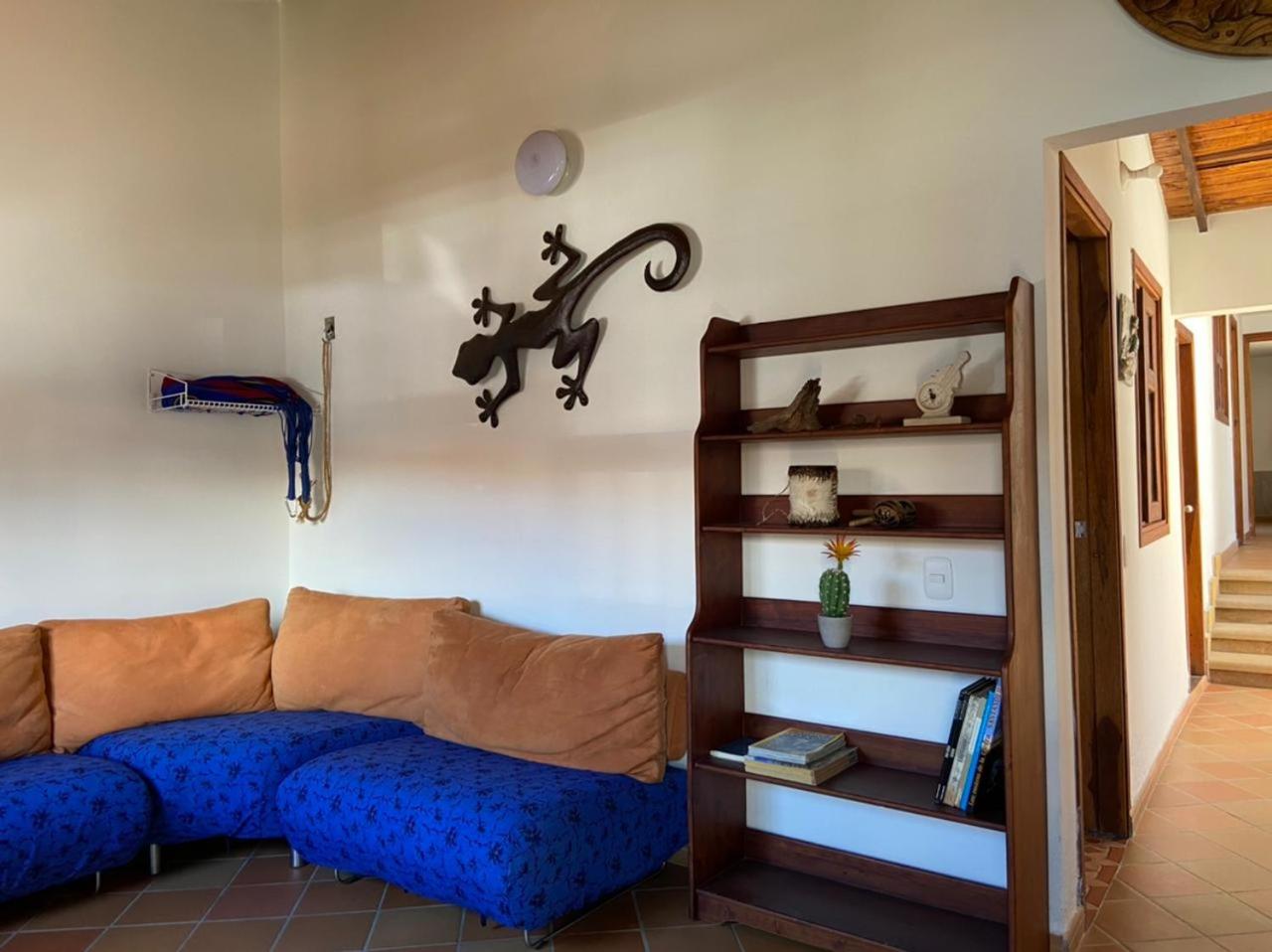 Casa Tránsito
