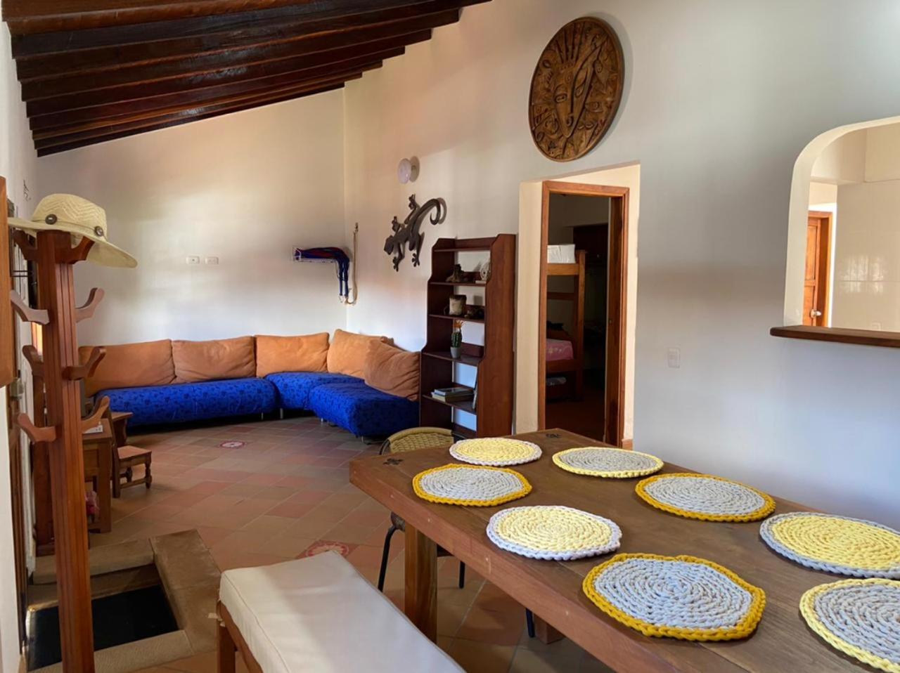 Casa Tránsito