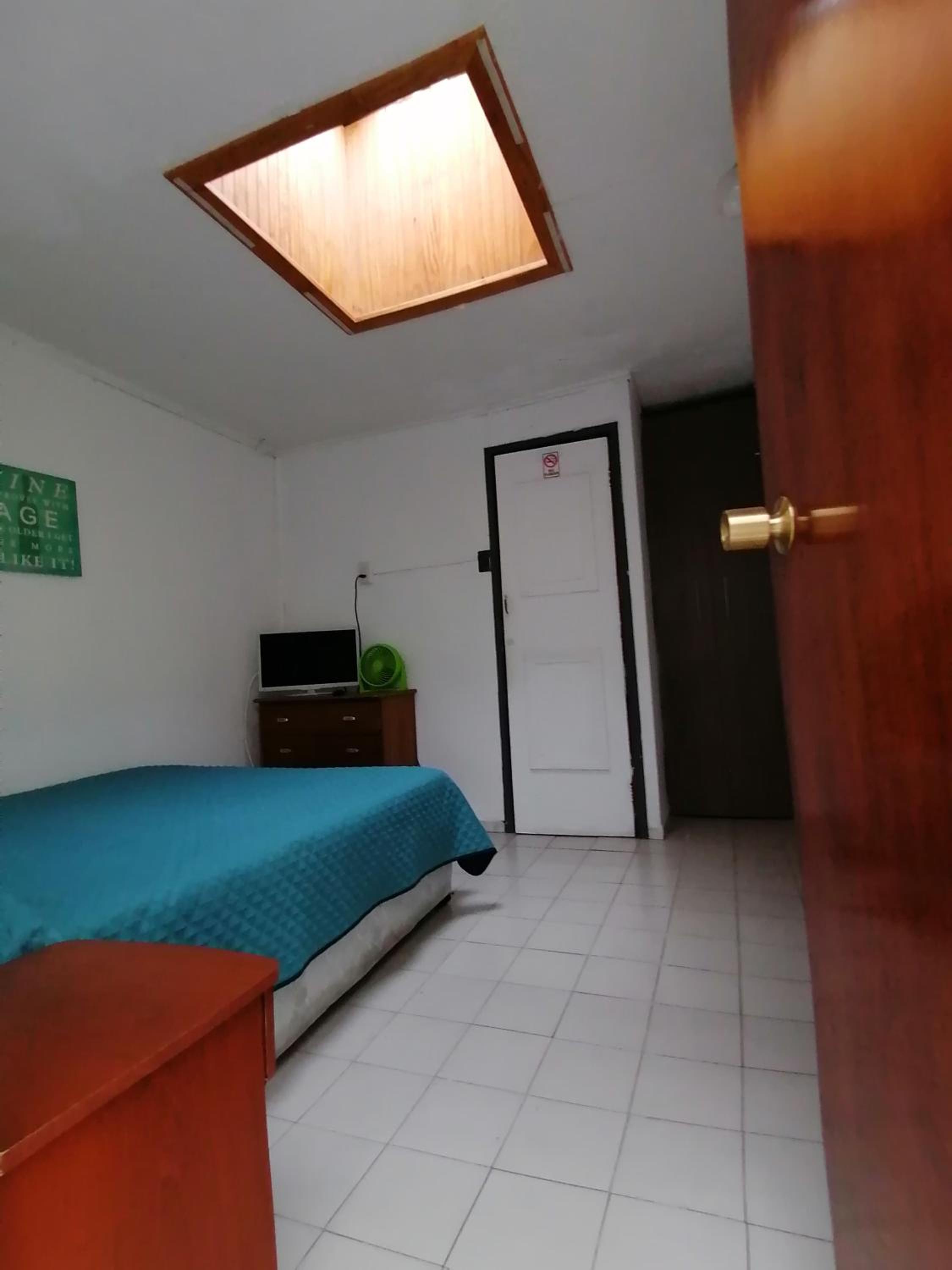 Hostal Caleta Abarca