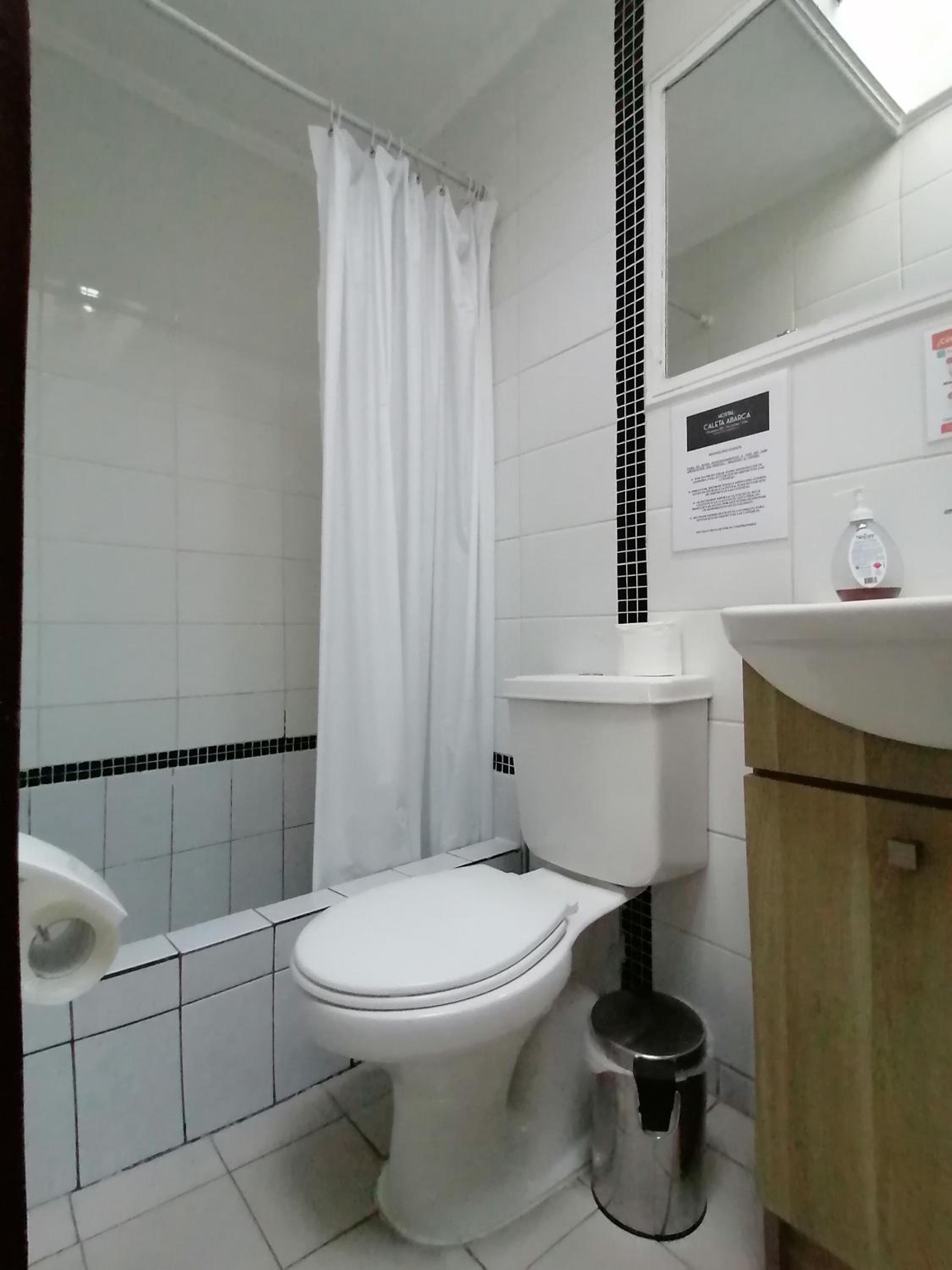 Hostal Caleta Abarca