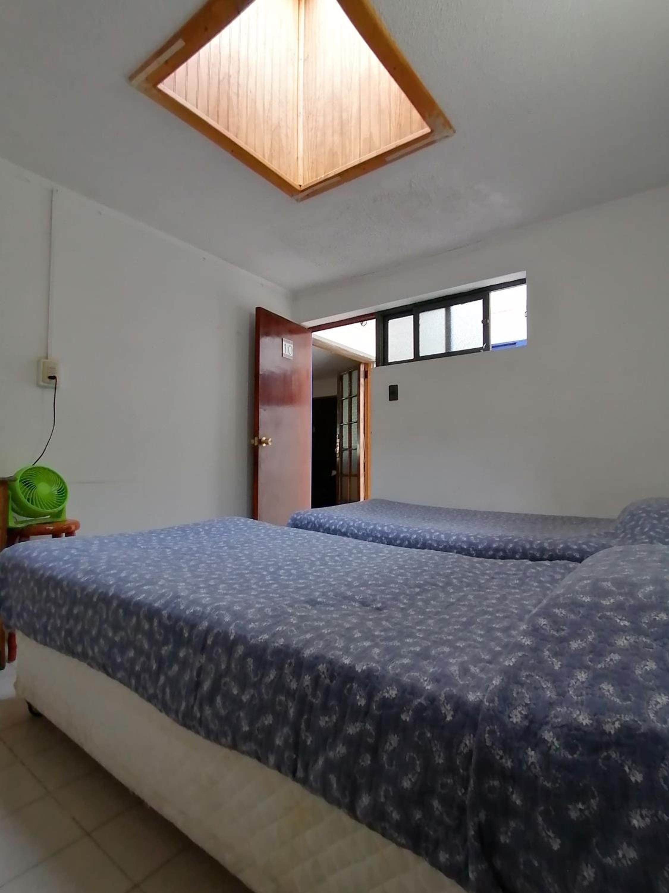 Hostal Caleta Abarca