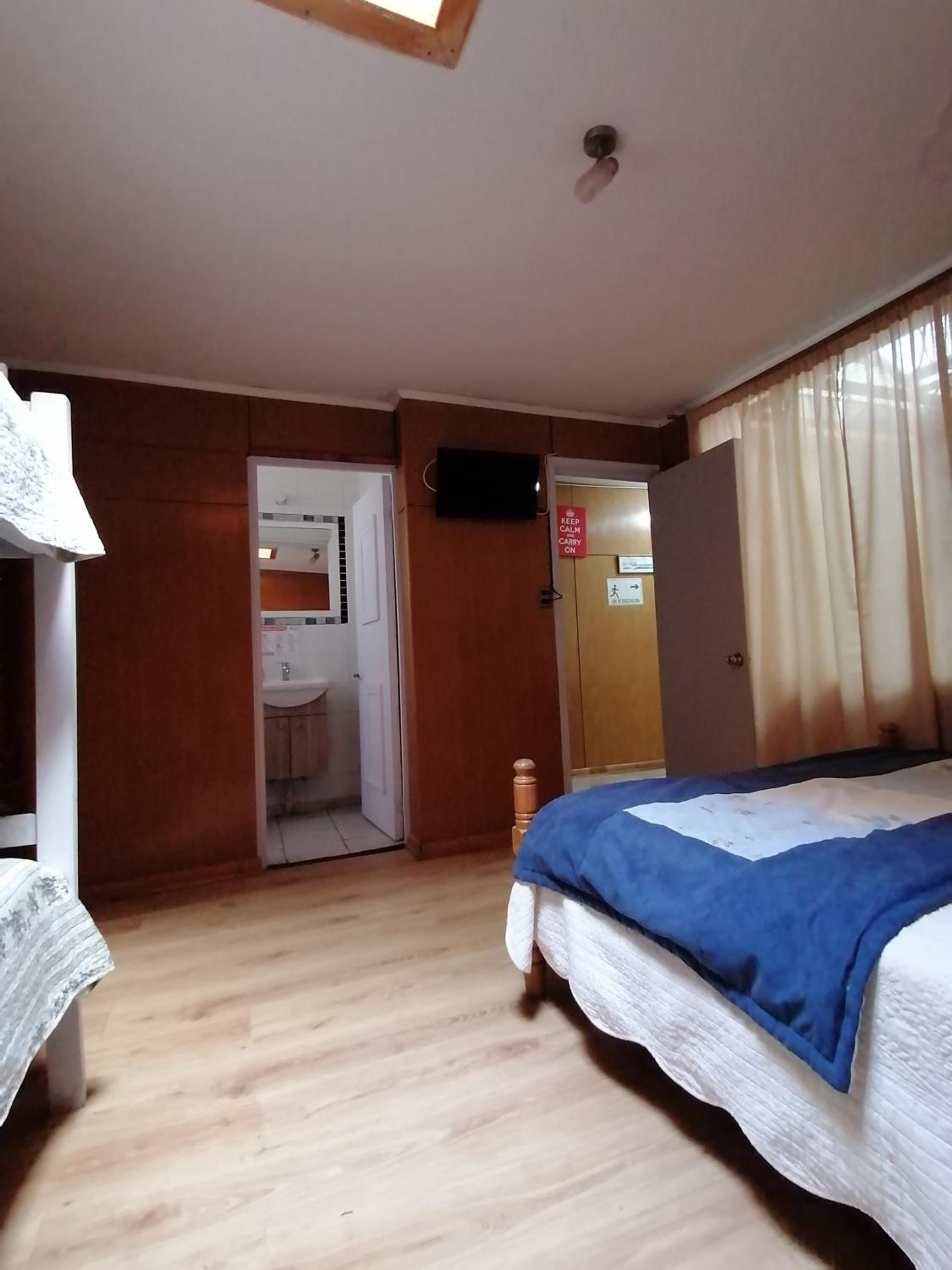 Hostal Caleta Abarca