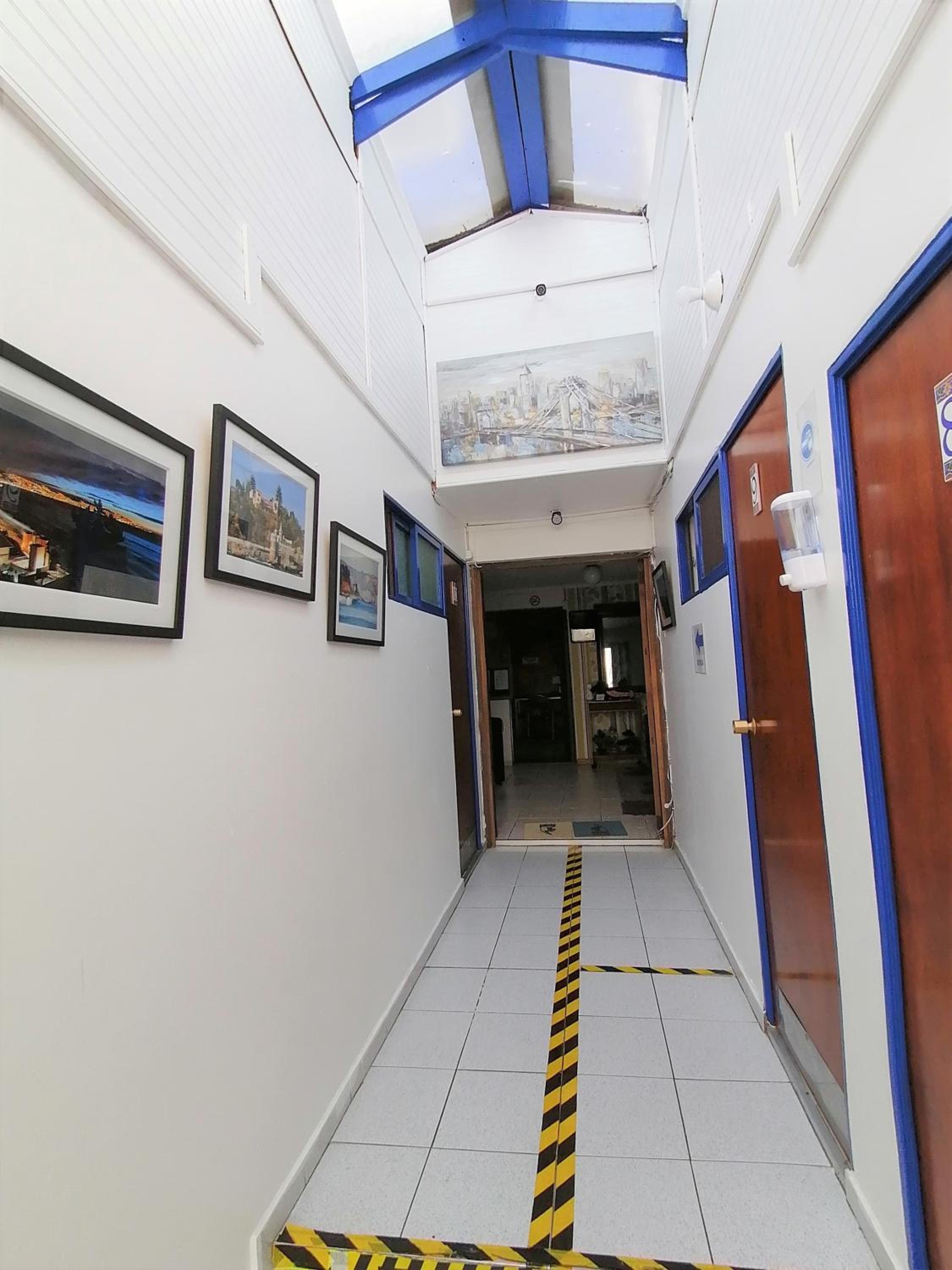 Hostal Caleta Abarca