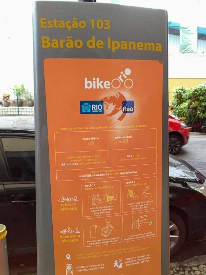 Copacabana 3 quartos ar cond a 2 qds da praia