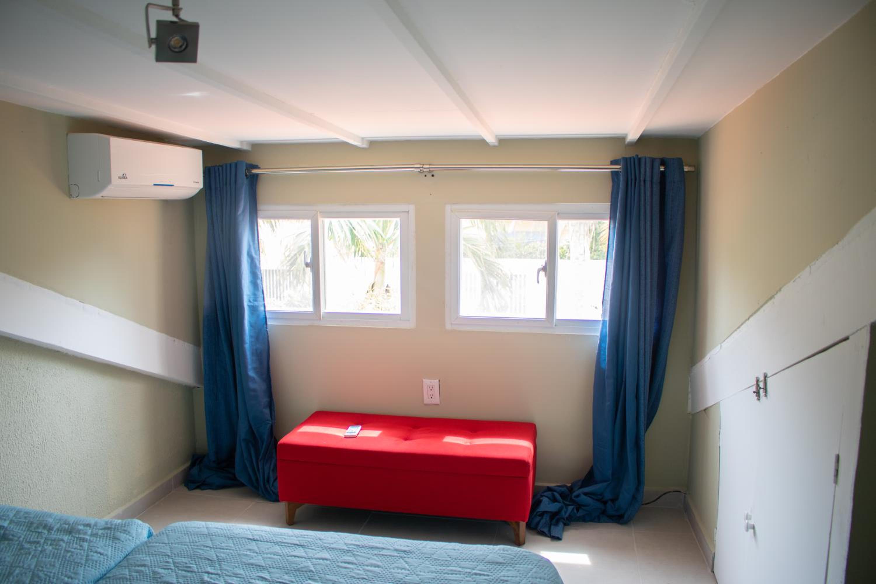 Sunflower Villa Studios