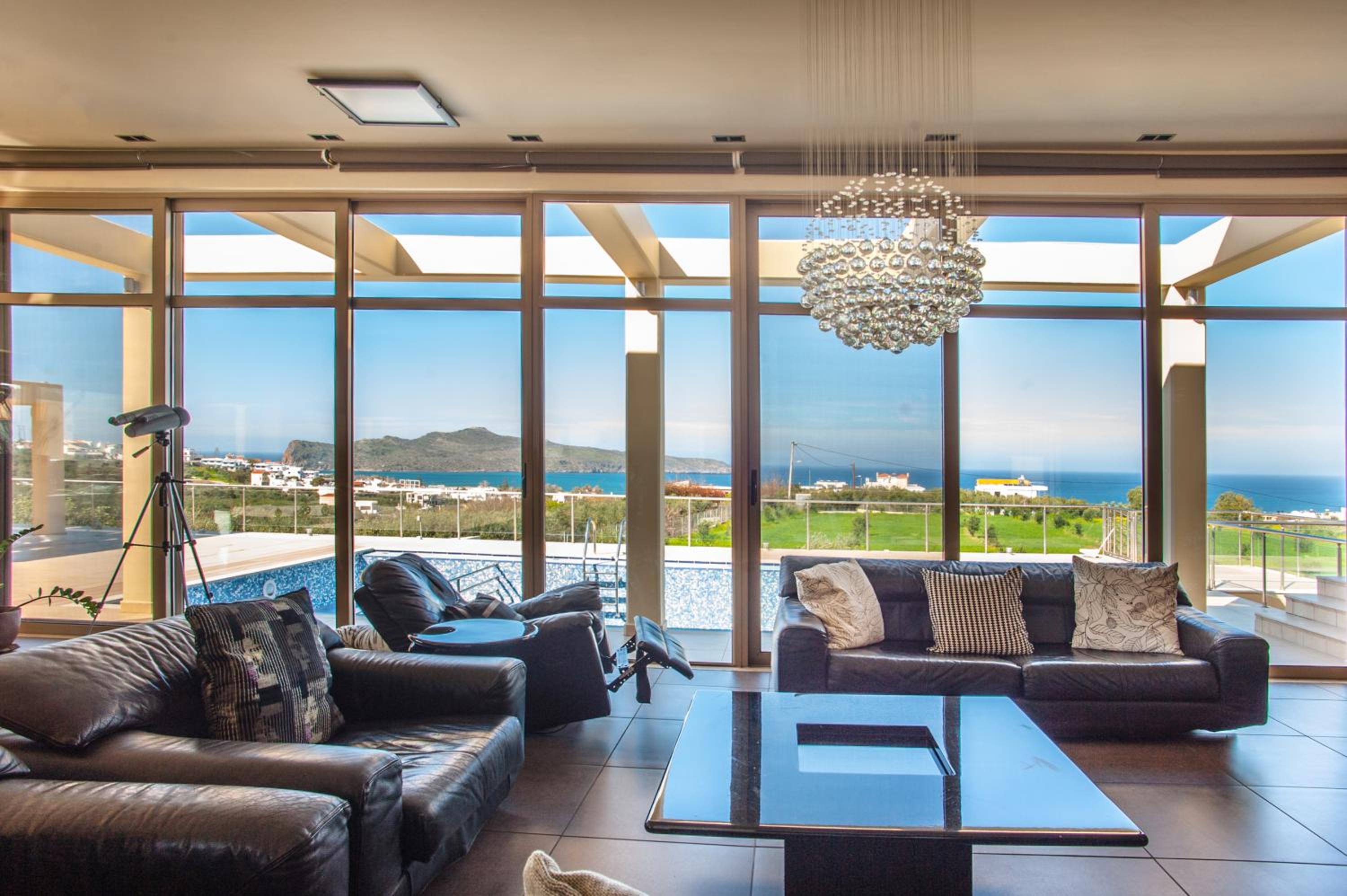 Luxury 6-Bedroom Villa With Private Pool- Villa Prigipessa