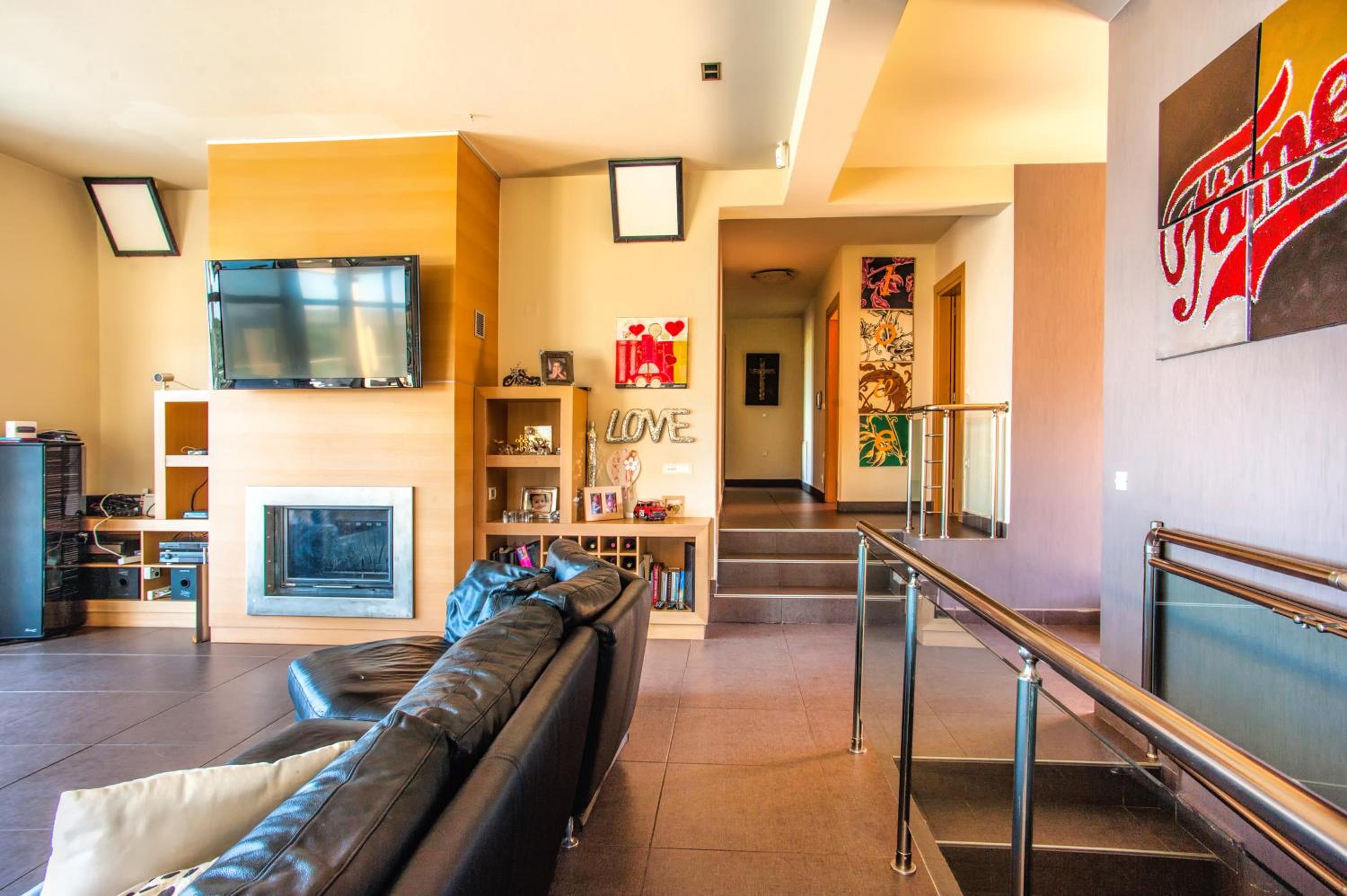 Luxury 6-Bedroom Villa With Private Pool- Villa Prigipessa