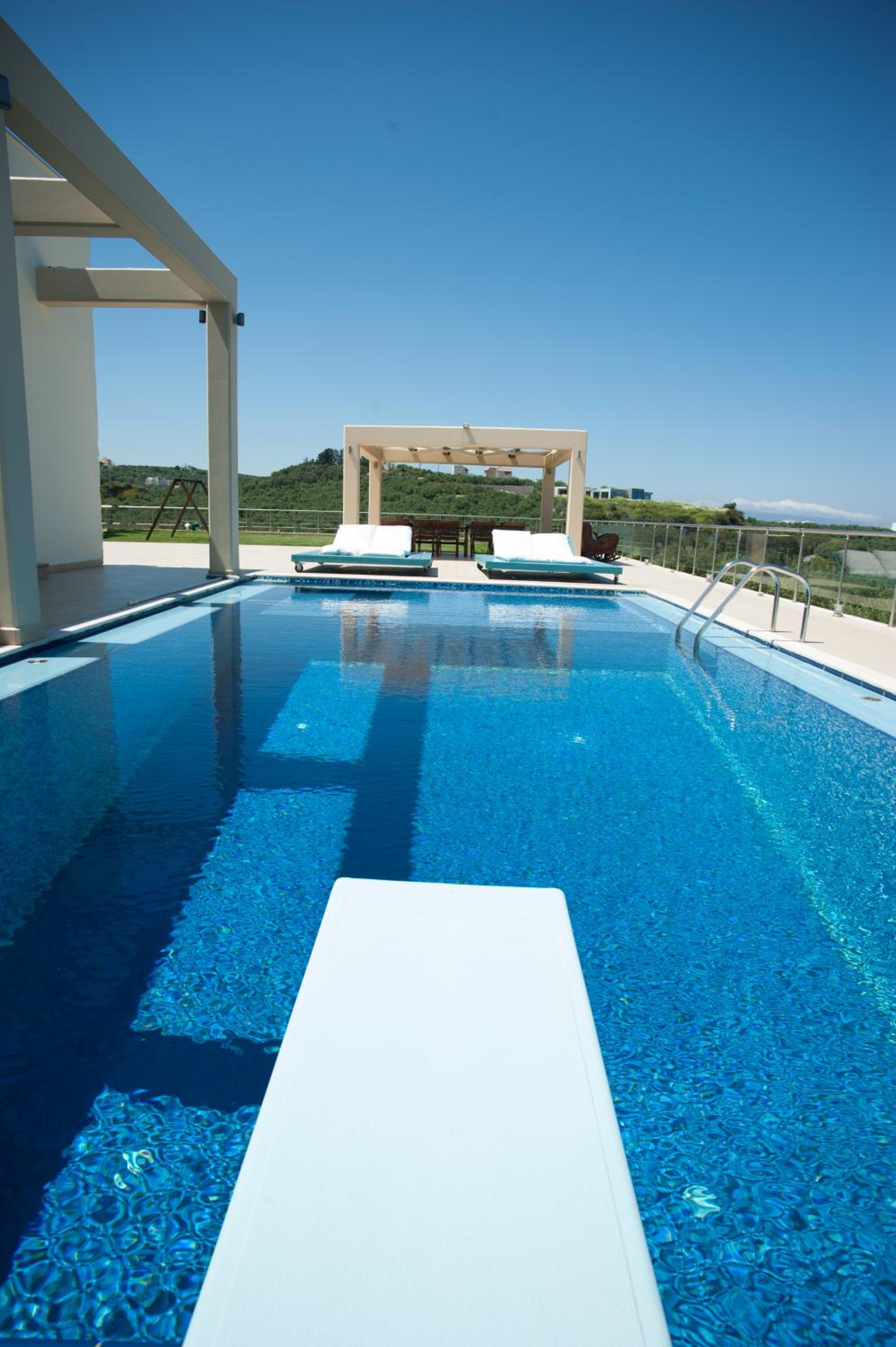 Luxury 6-Bedroom Villa With Private Pool- Villa Prigipessa