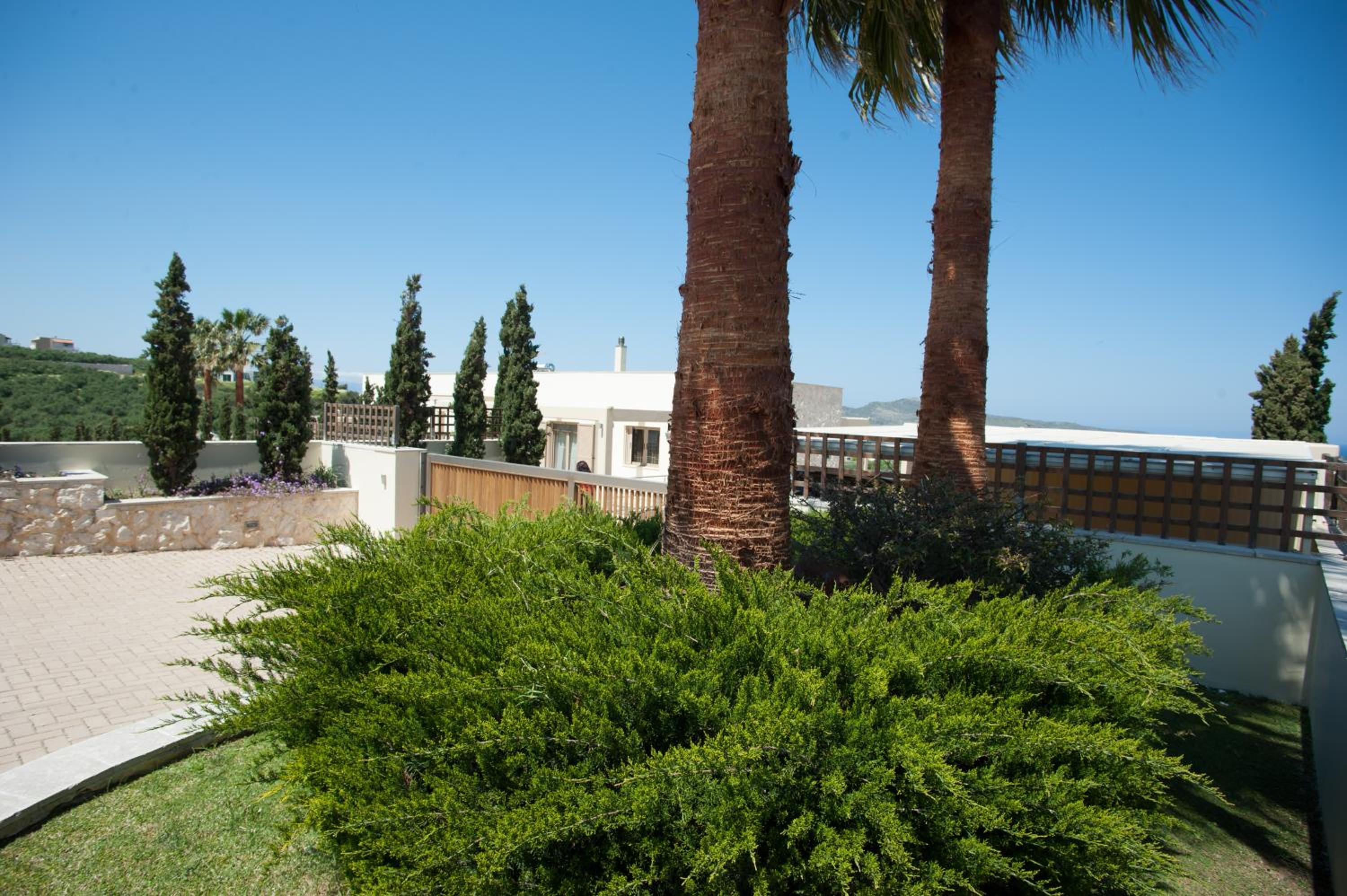 Luxury 6-Bedroom Villa With Private Pool- Villa Prigipessa