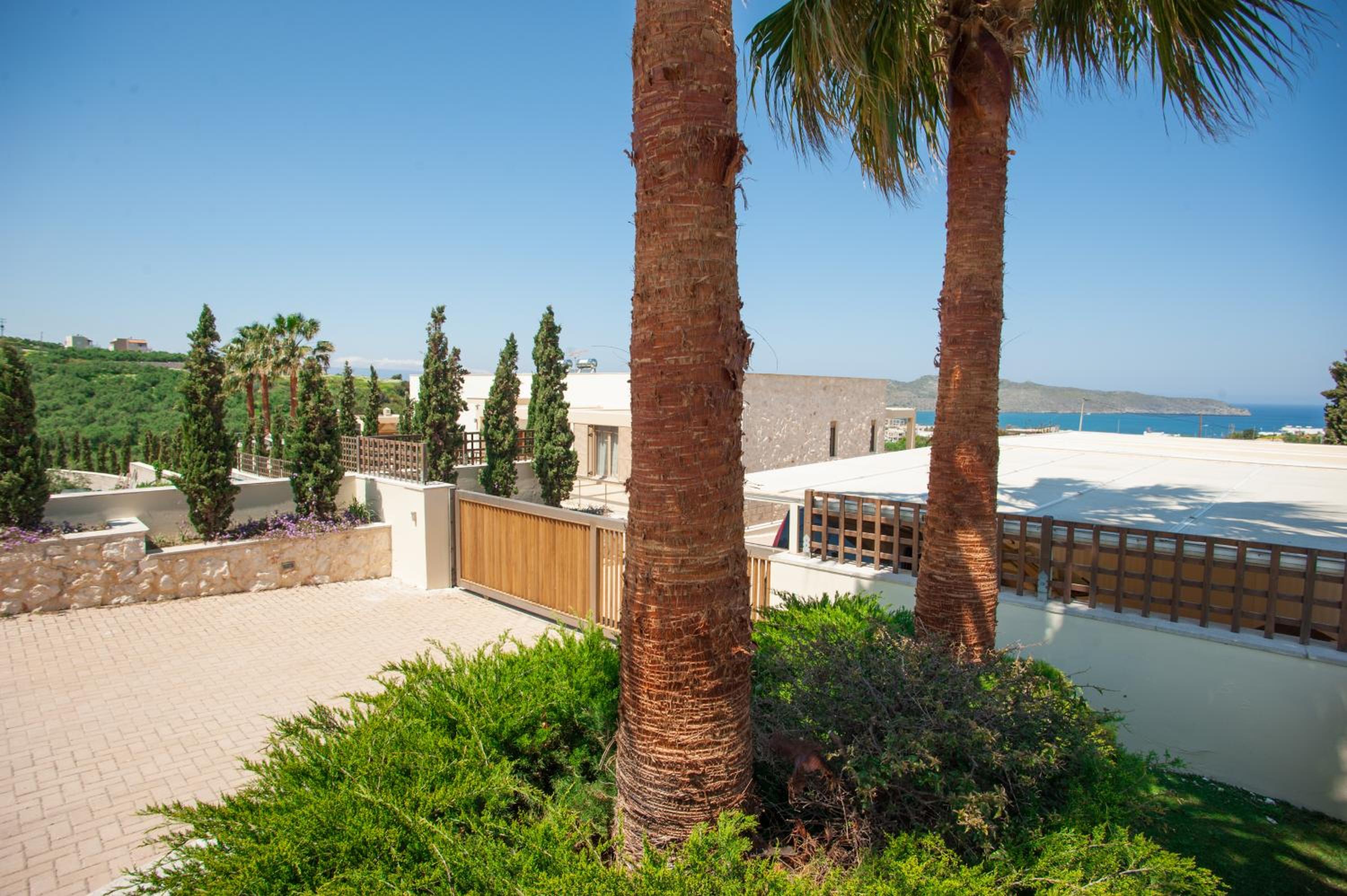 Luxury 6-Bedroom Villa With Private Pool- Villa Prigipessa