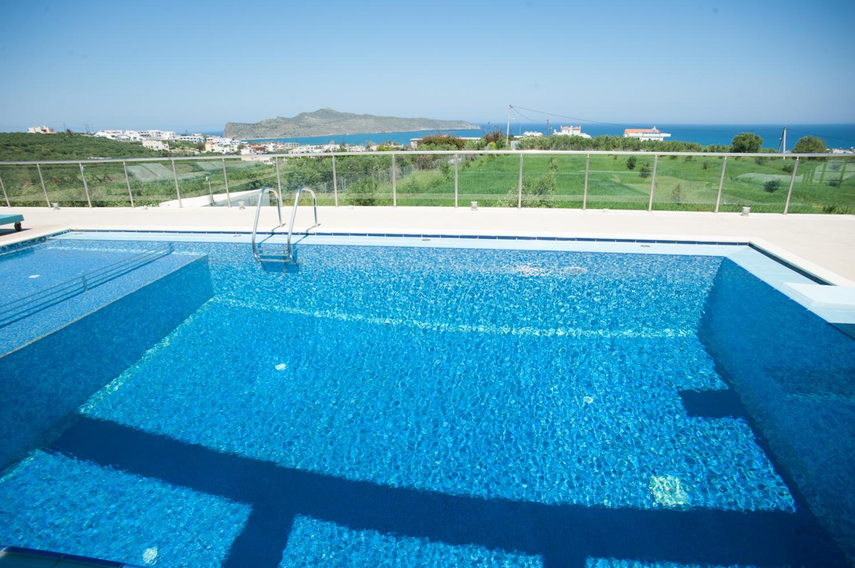 Luxury 6-Bedroom Villa With Private Pool- Villa Prigipessa