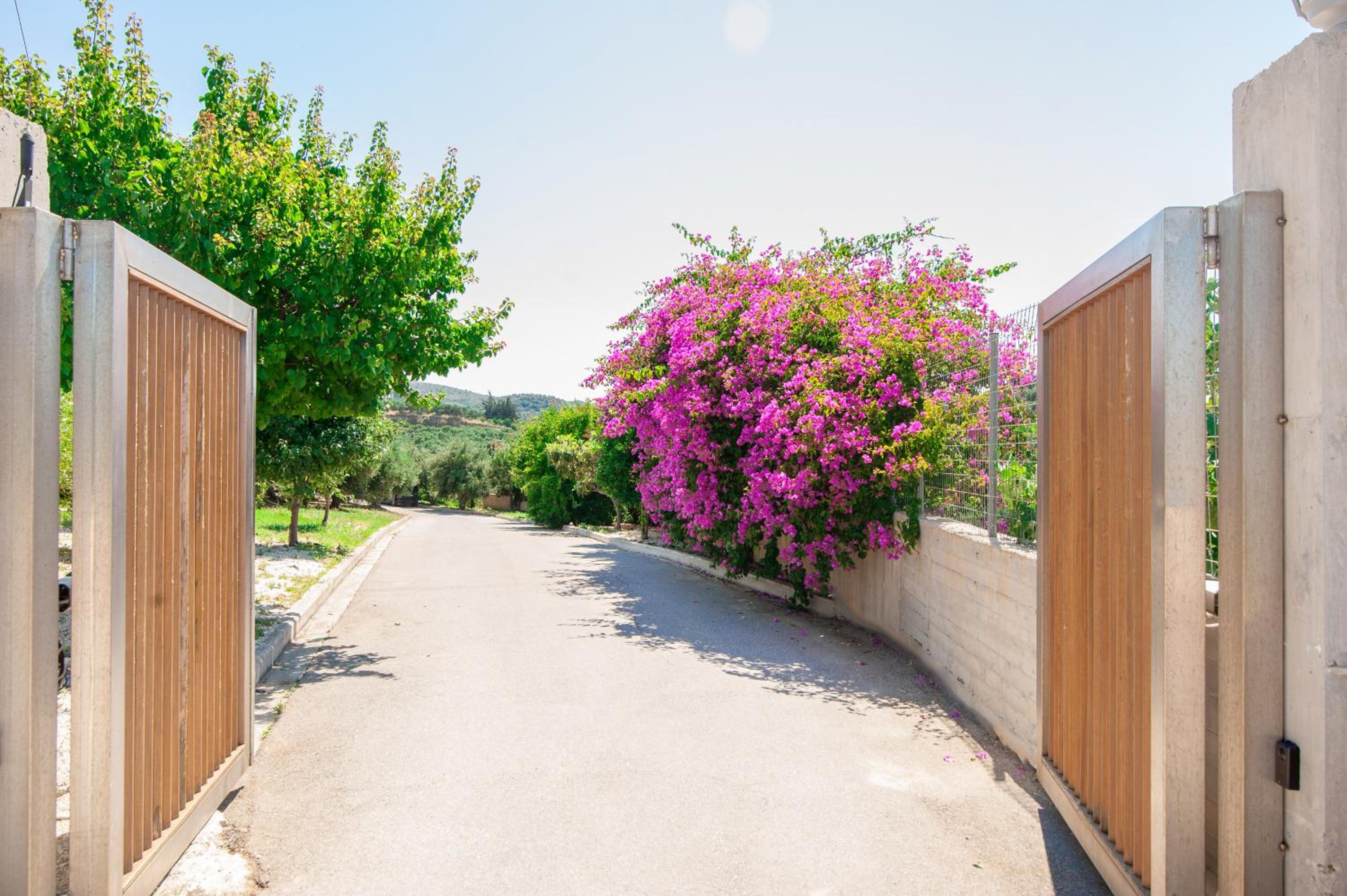 Luxury 6-Bedroom Villa With Private Pool- Villa Prigipessa