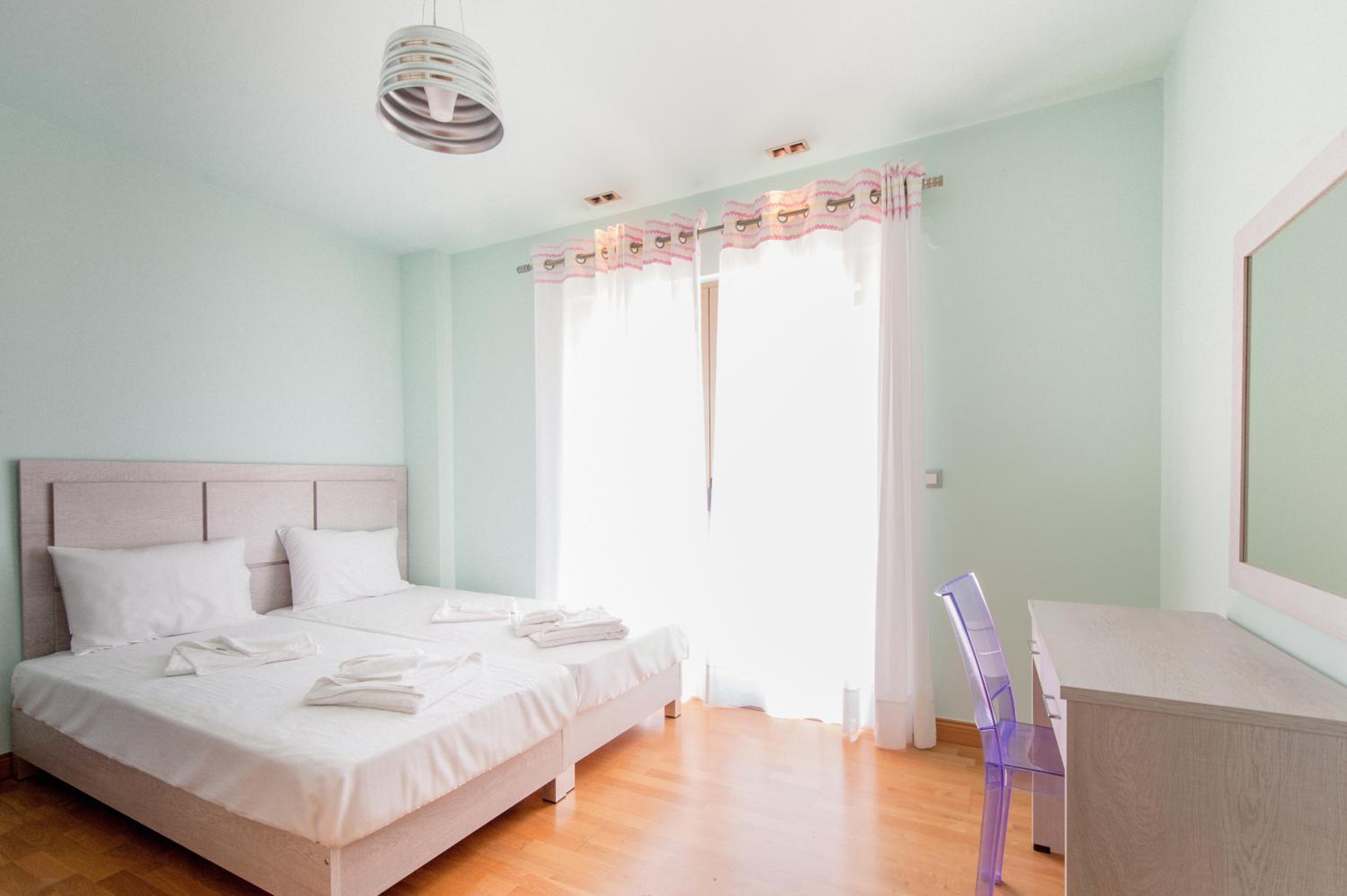 Luxury 6-Bedroom Villa With Private Pool- Villa Prigipessa