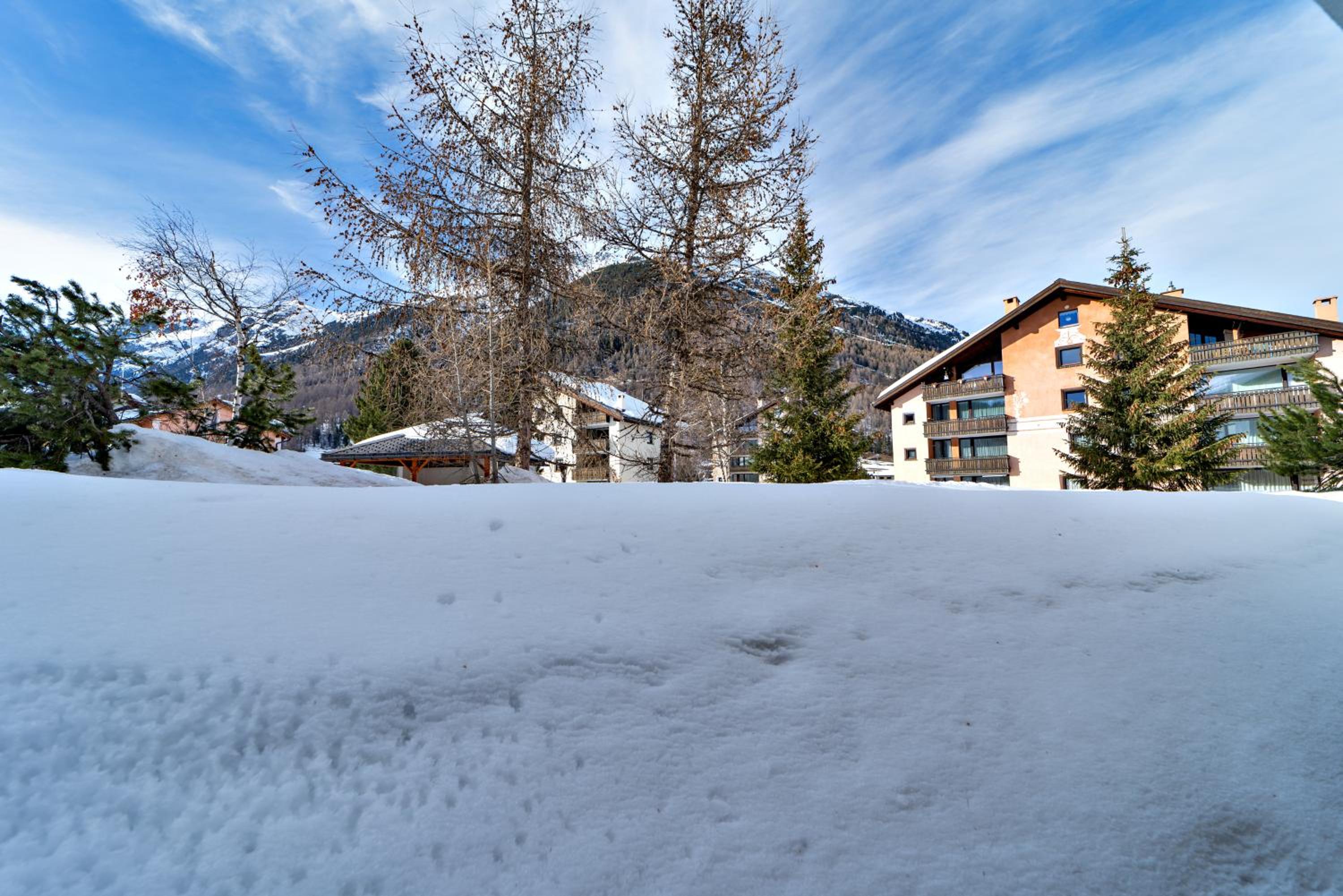Chesa Rosatsch - Bever view 2