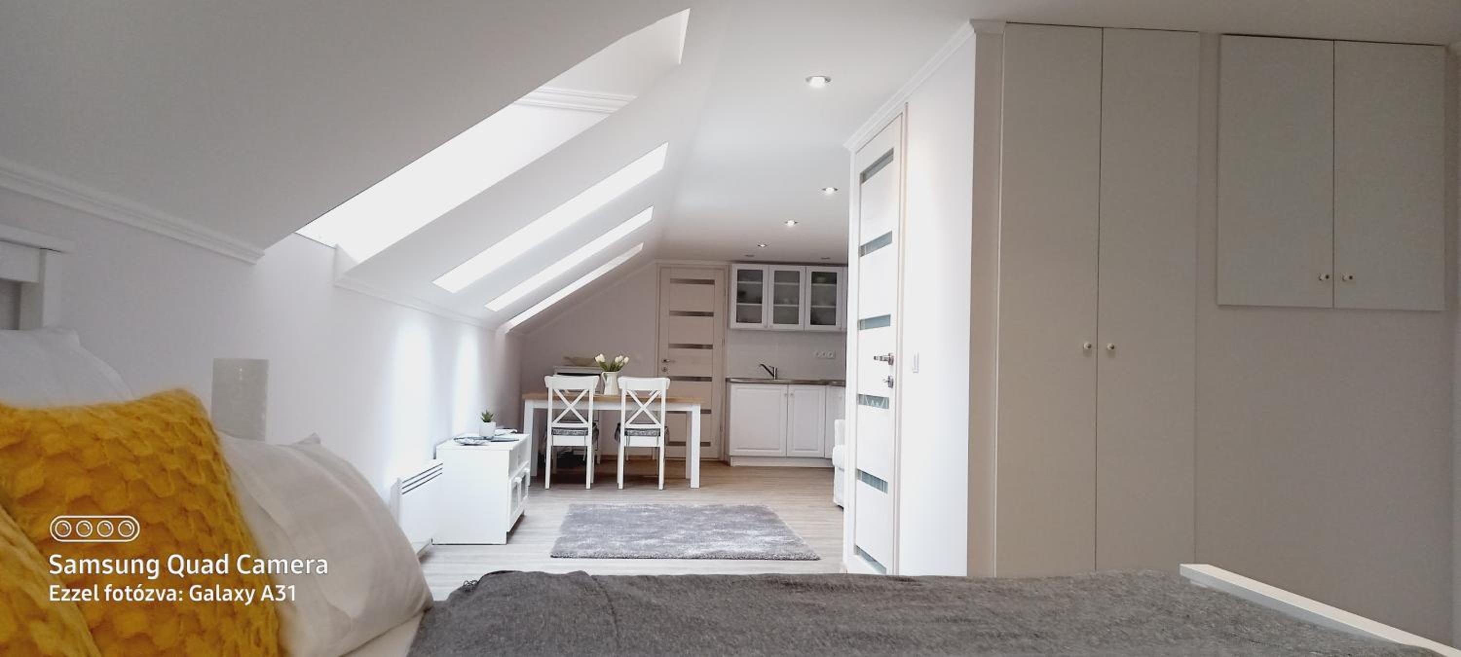 Júlia Apartman view 4