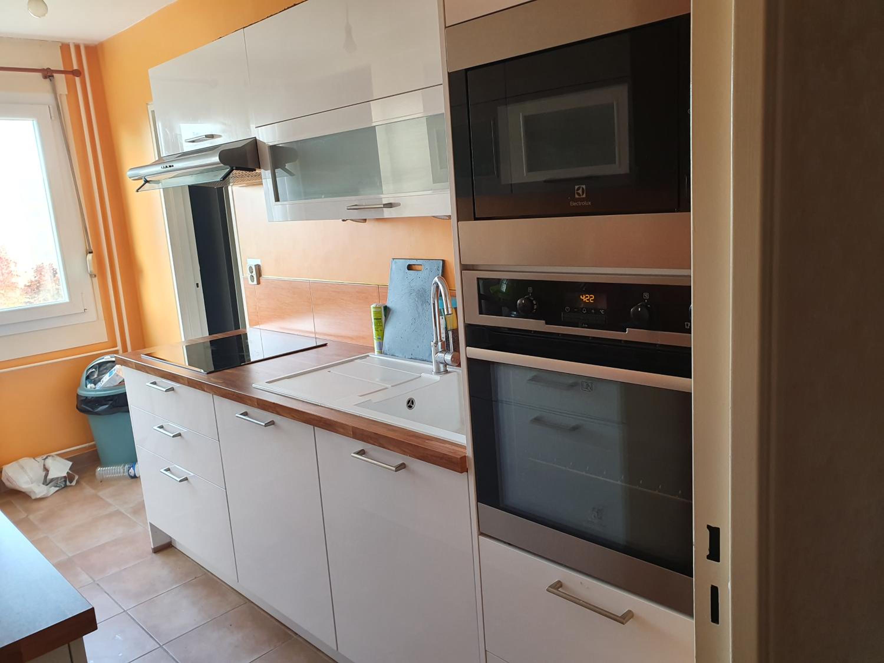 Dans grand appart de 113m2 proche Paris view 4