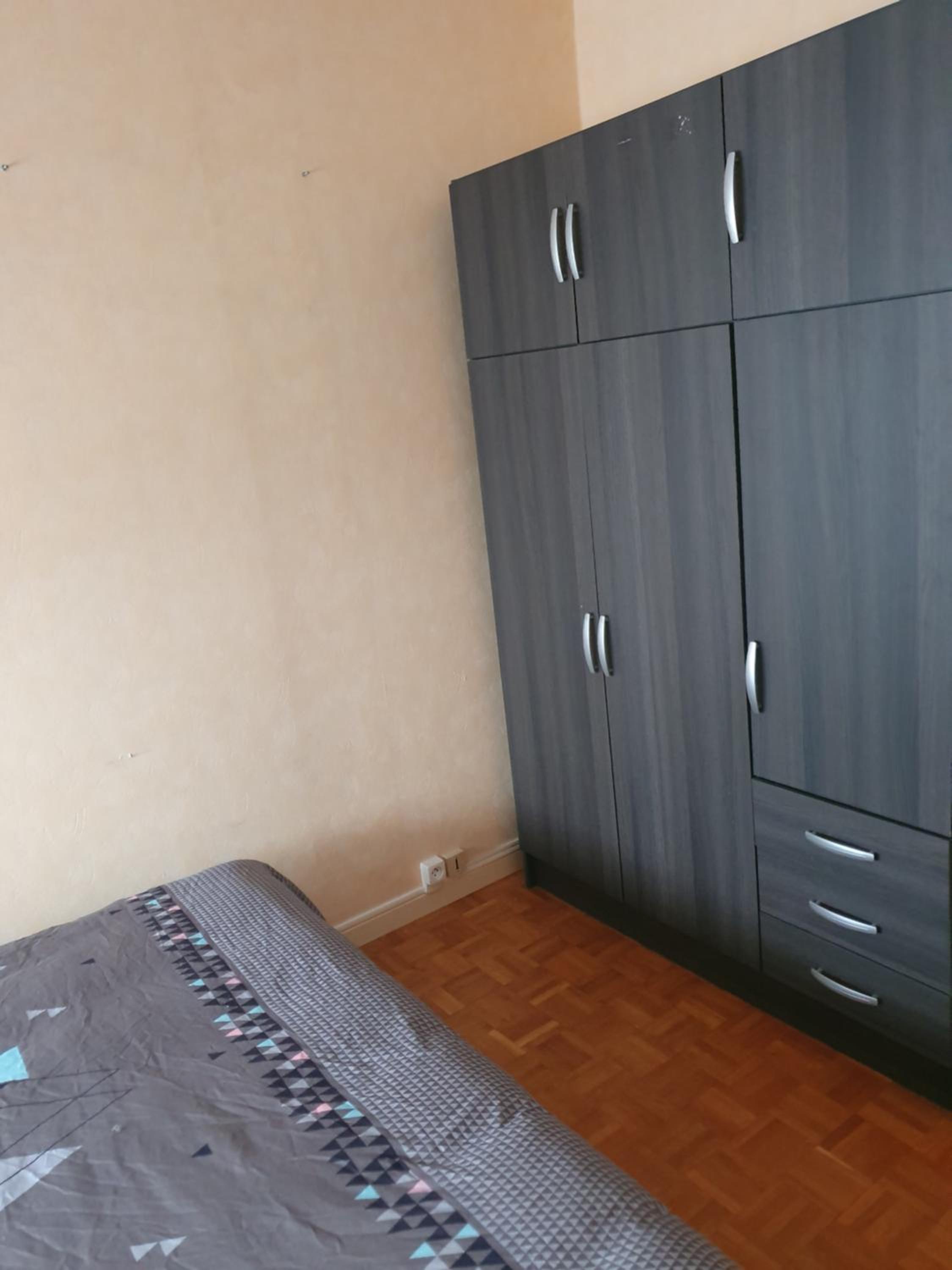 Dans grand appart de 113m2 proche Paris, photo 2