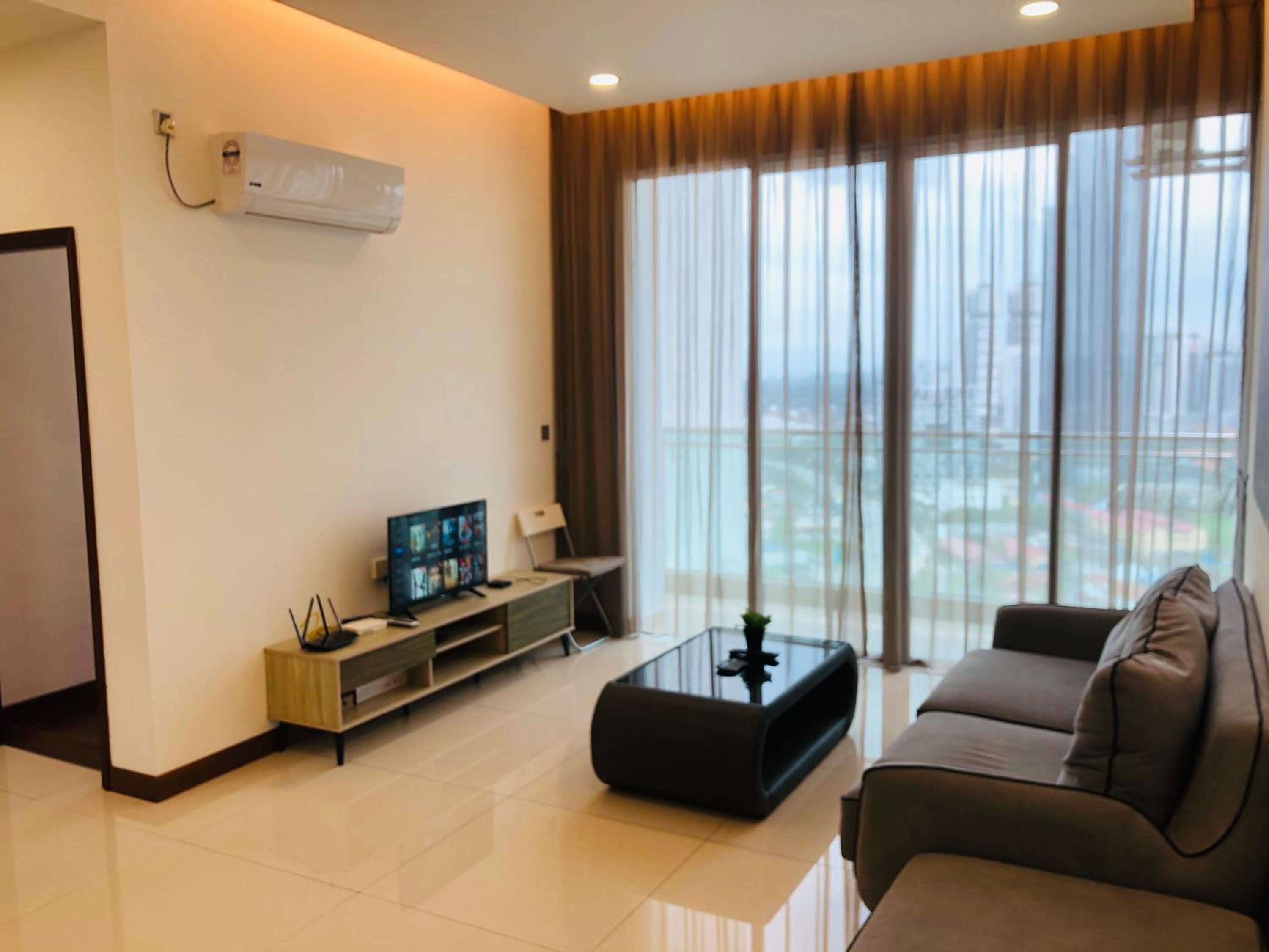 Paragon Suite Homestay by Antlerzone