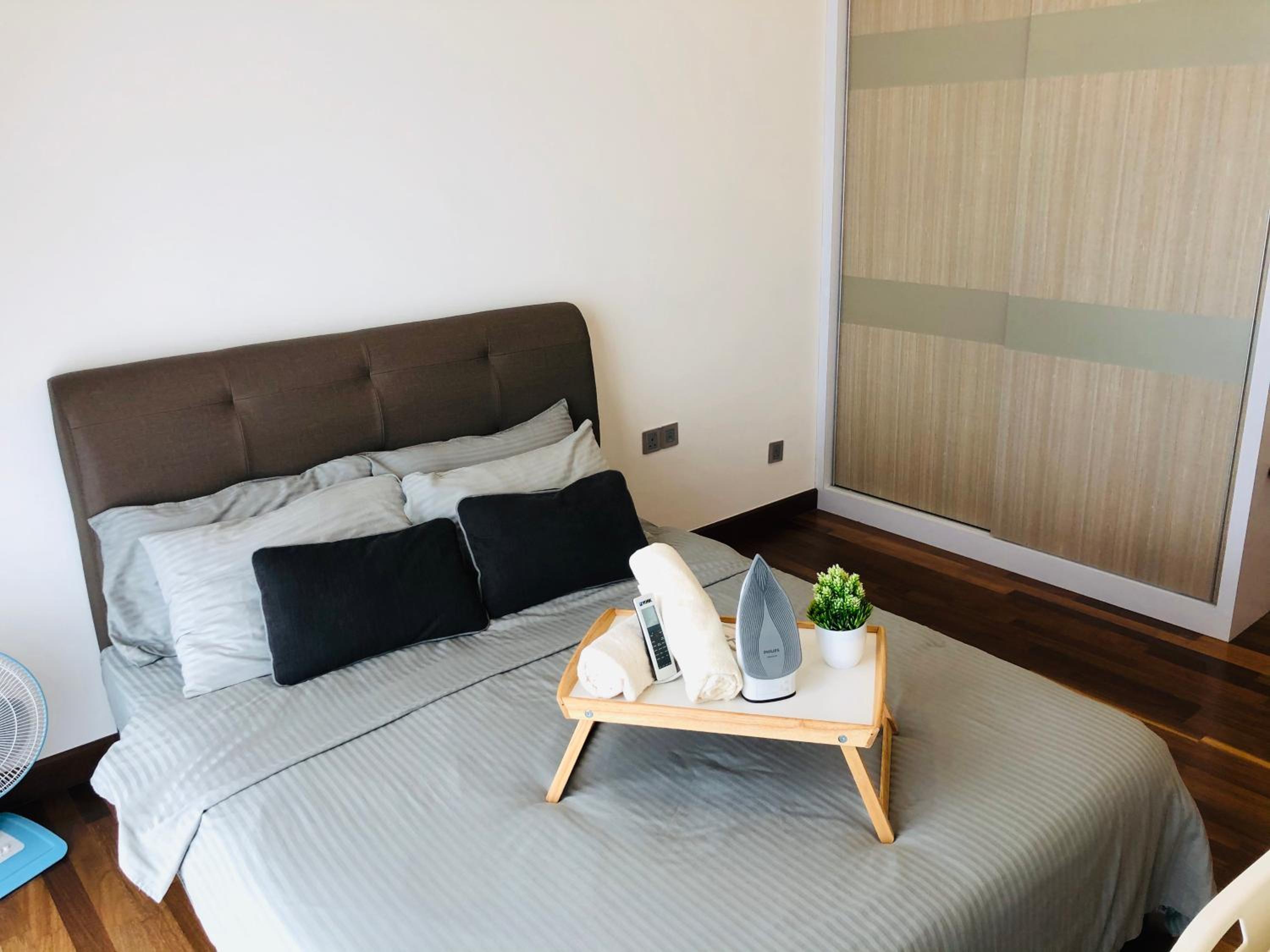 Paragon Suite Homestay by Antlerzone