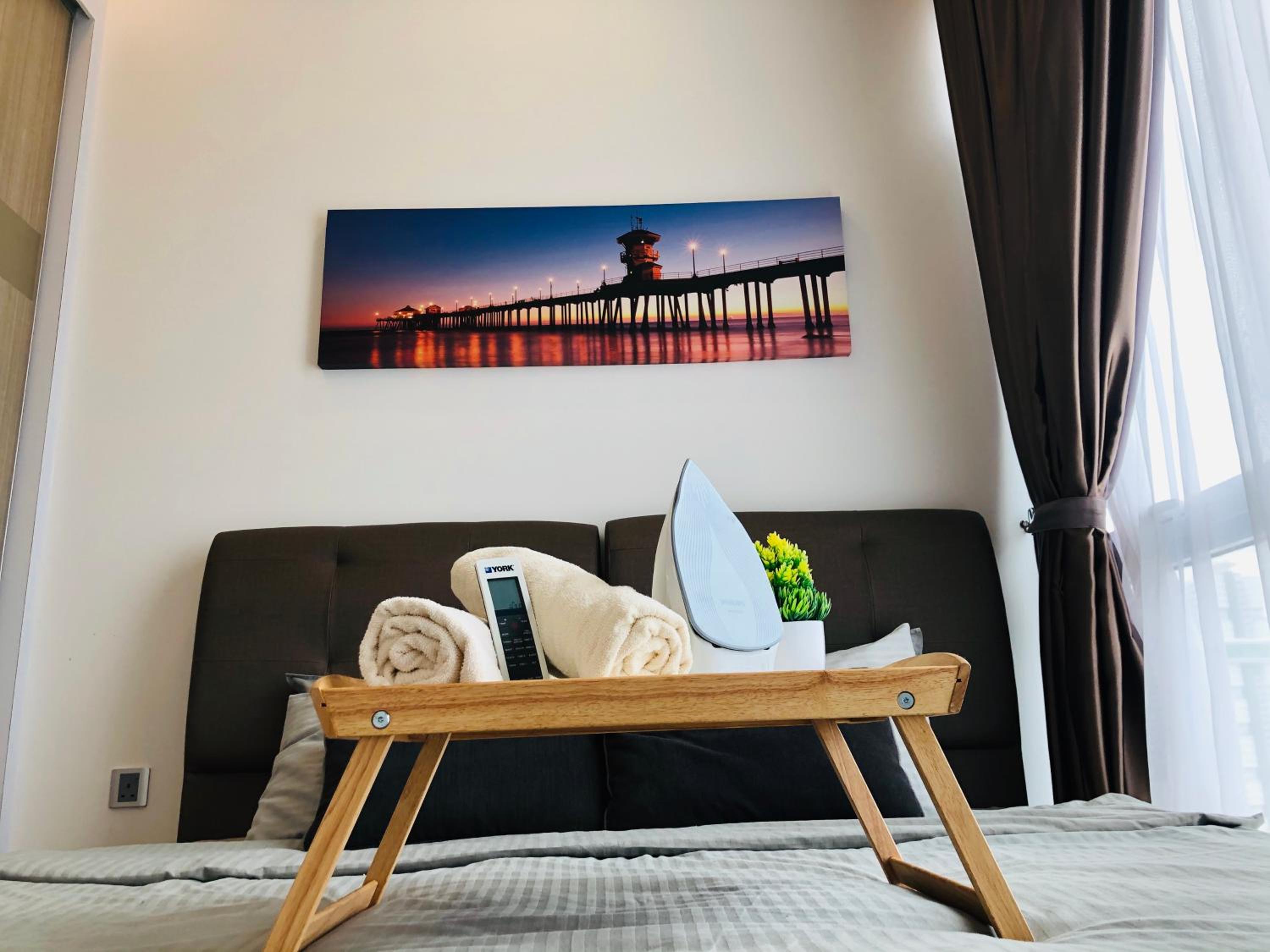 Paragon Suite Homestay by Antlerzone