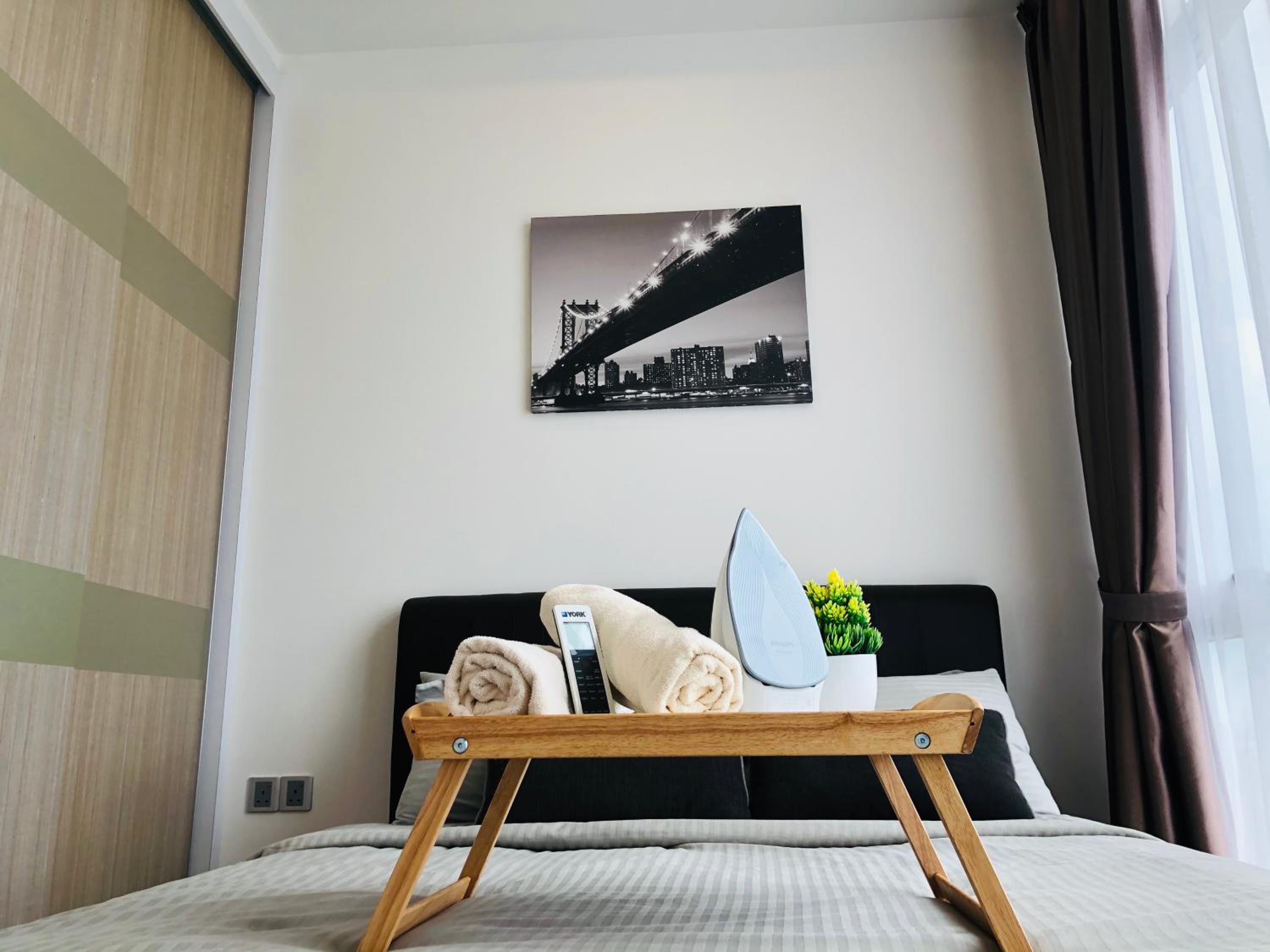 Paragon Suite Homestay by Antlerzone
