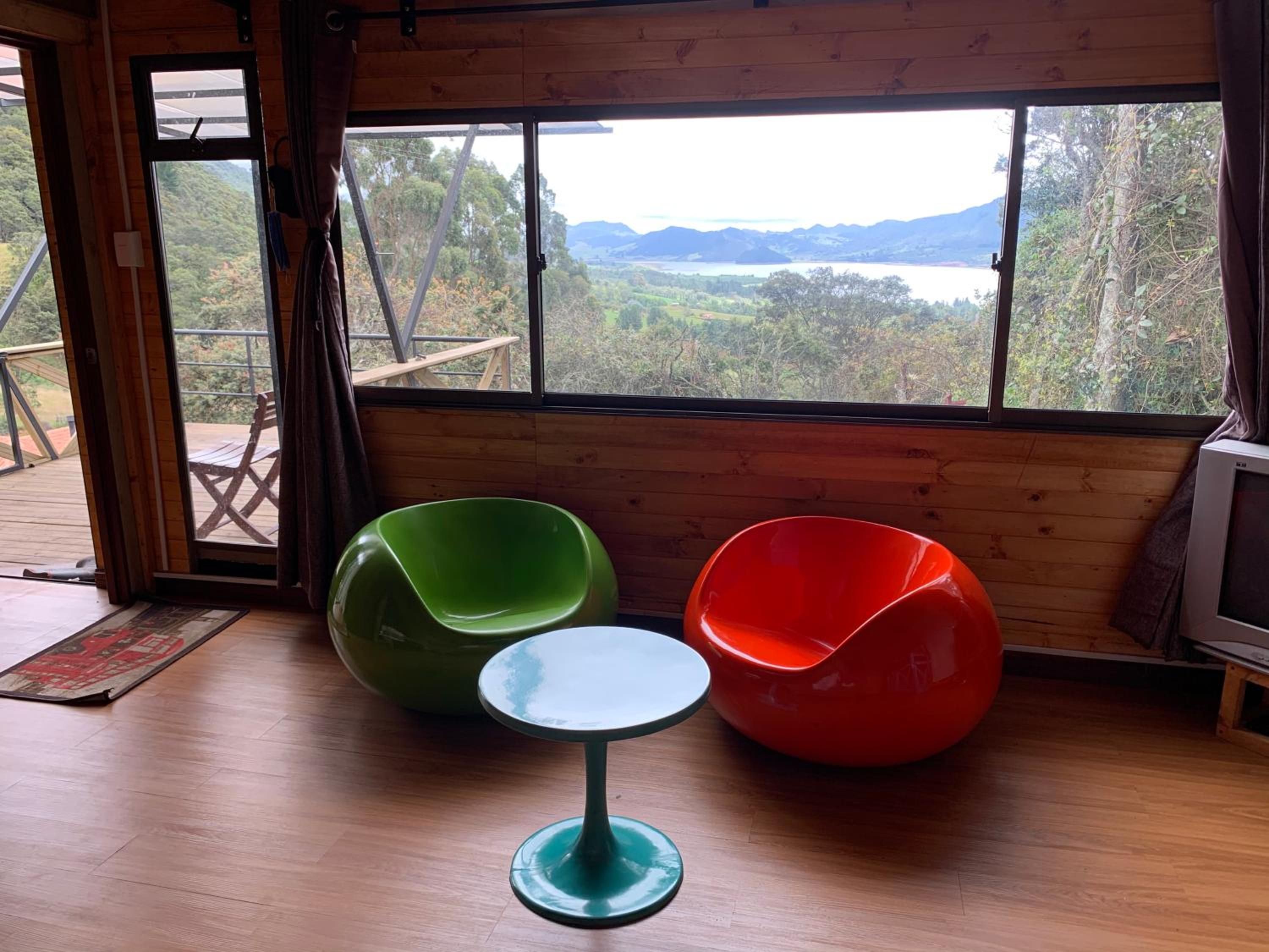 Mirador Bosque Gran Torino Neusa