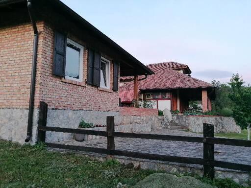 Apartman Gradac Deguric view 4
