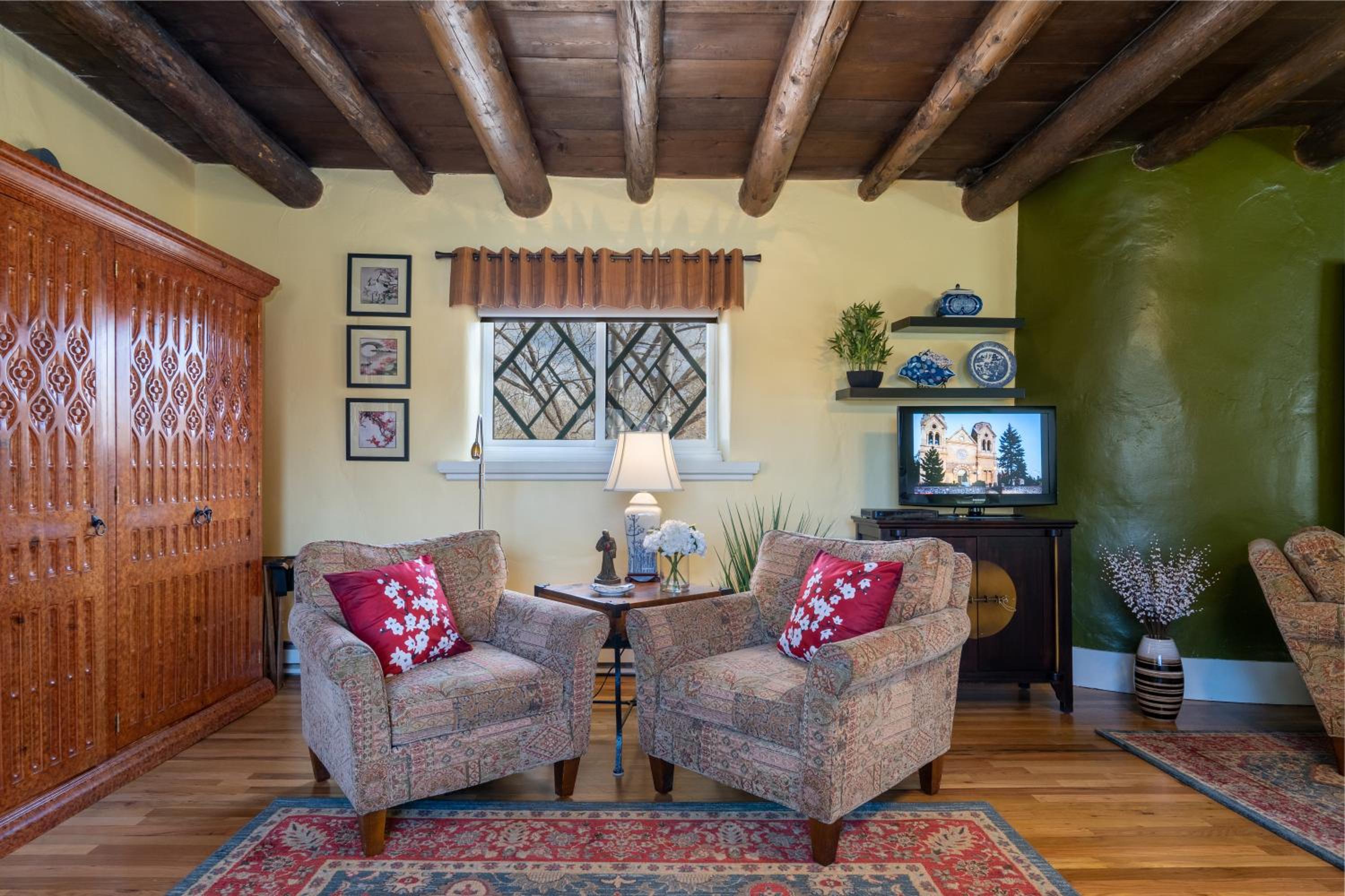 Inn of the Turquoise Bear