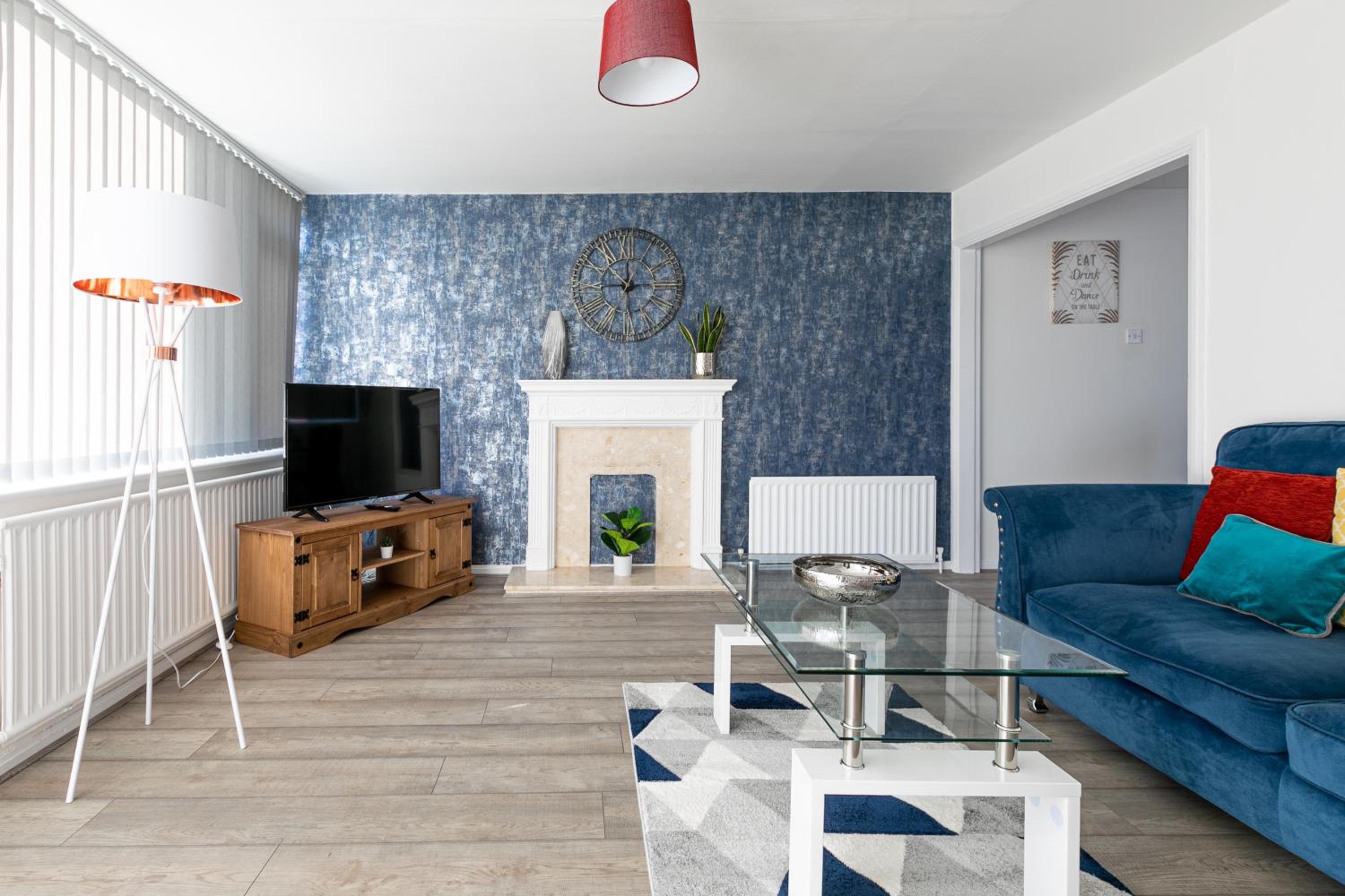 Stylish House & Work and Leisure inc FREE Parking & BHX Airport view 2