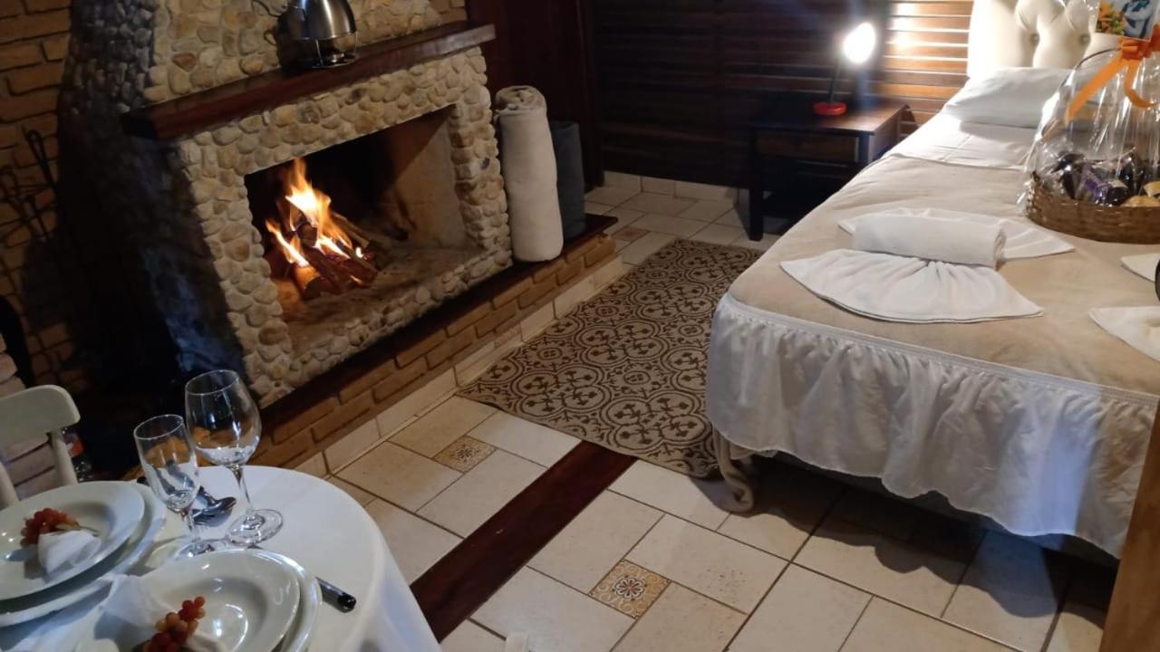 Villa Valentina chalés com lareira e churrasqueira