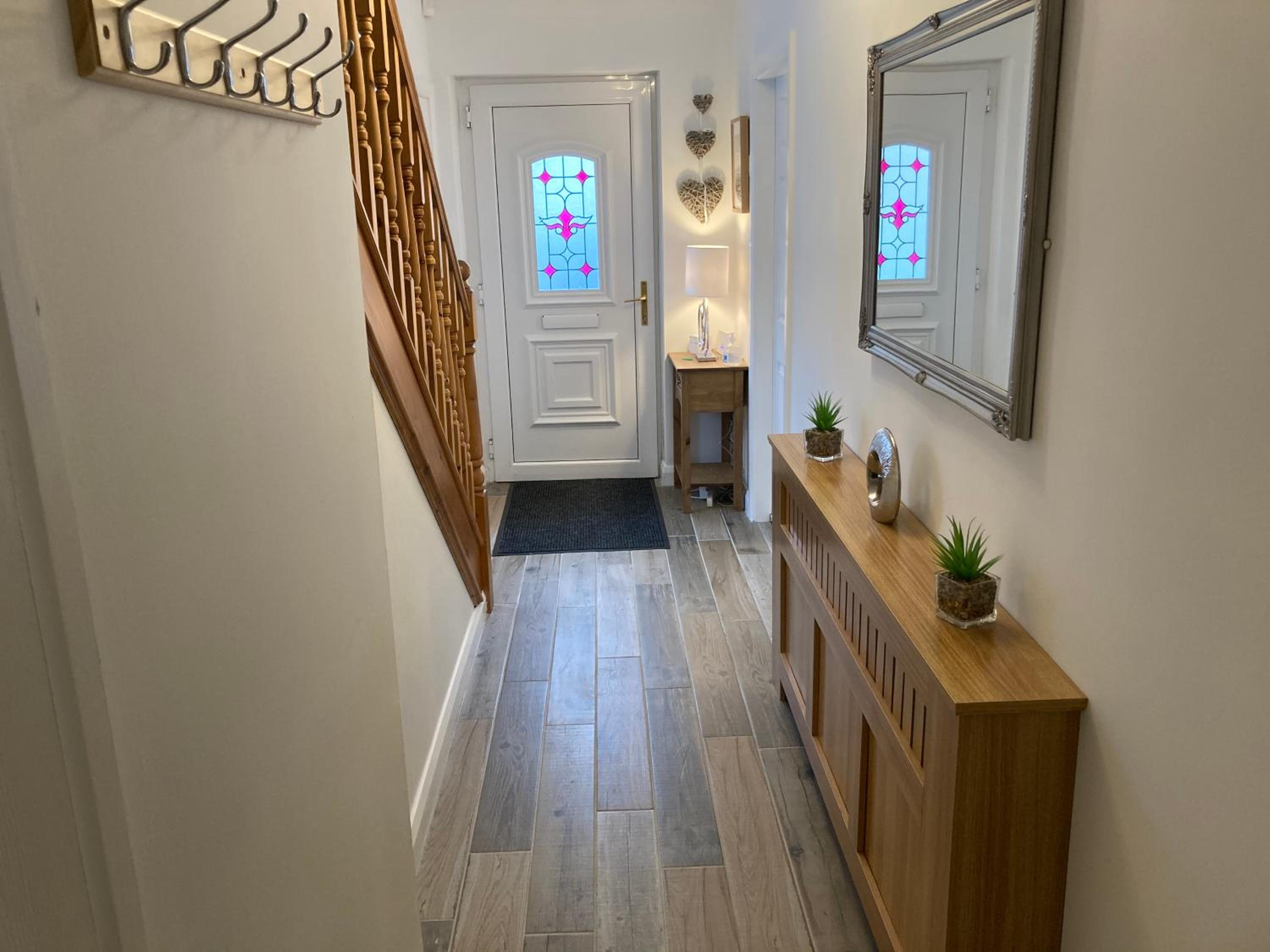 Hopefield Premium Holiday Home Portrush Sleeps 10 4 bedrooms view 2