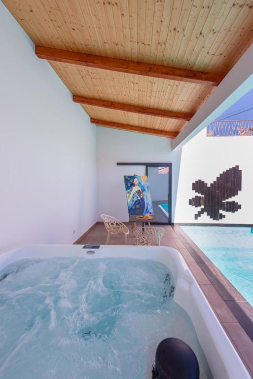 Gamboas Place view 3