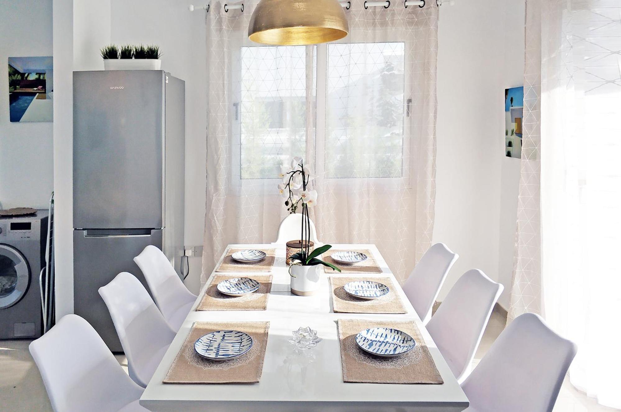 Nissini Blanco, 3 bedroom villa with private pool, 5 min to the beach view 5