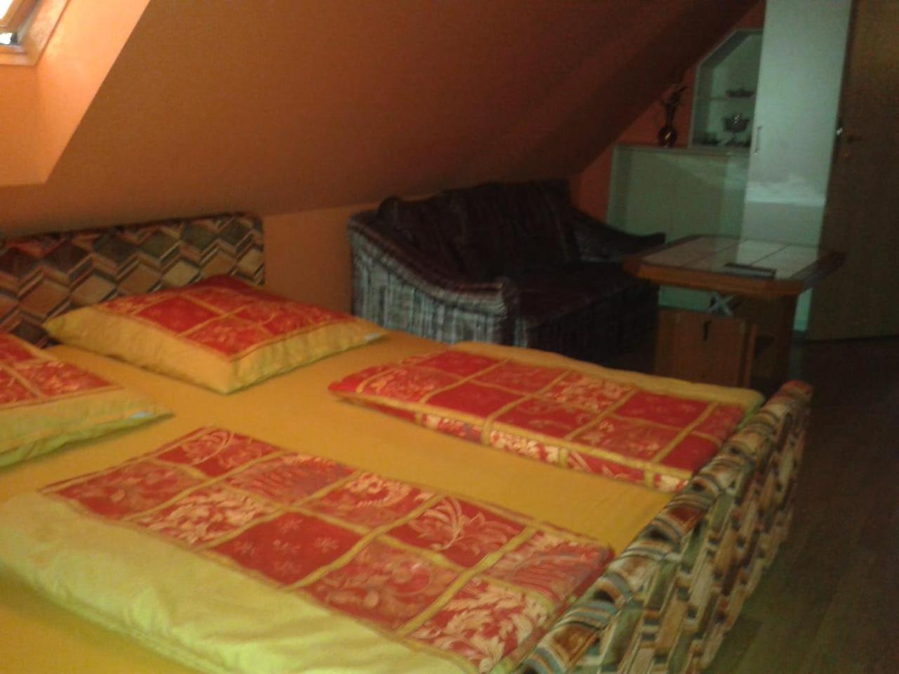 Photo 56